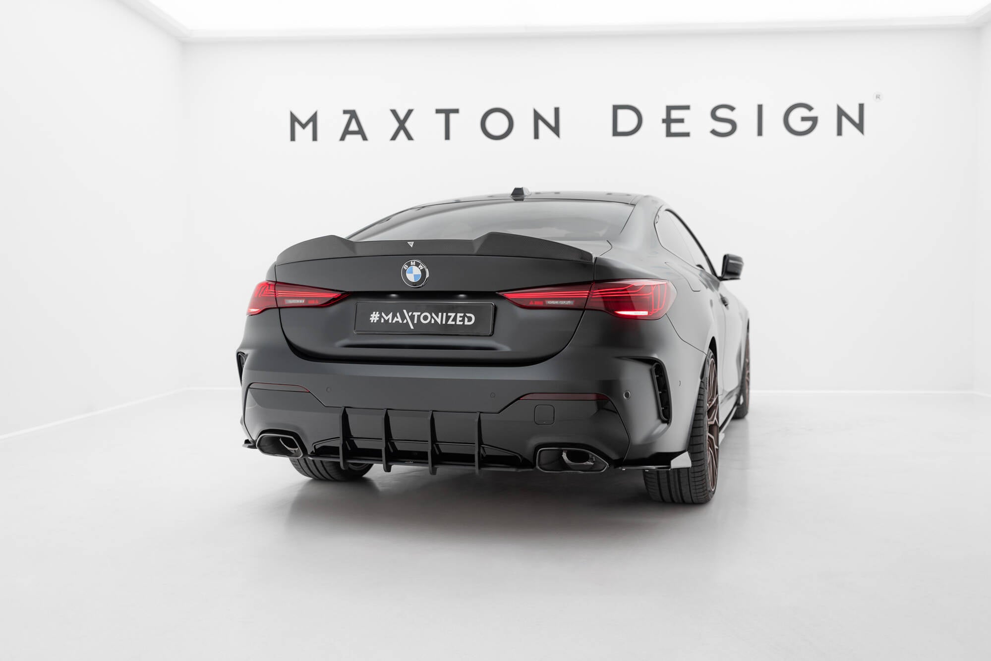 Maxton Design Street Pro Heckschürze passend für BMW M440i G22 / G23 / G22 Facelift / G23 Facelift