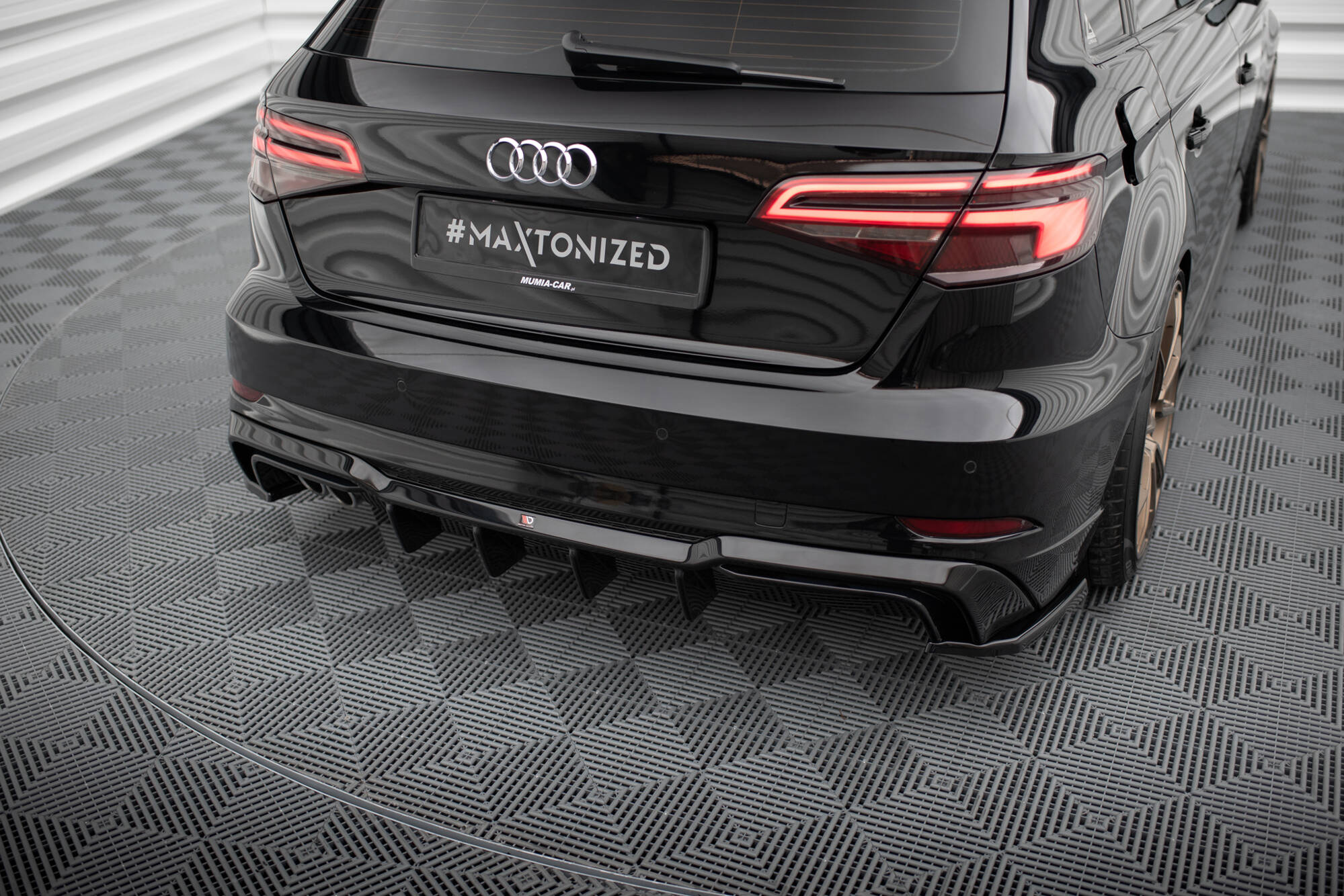 Maxton Design Diffusor Heck Ansatz passend für Audi A3 S-Line Sportback 8V Facelift (Doppelauspuff li.)