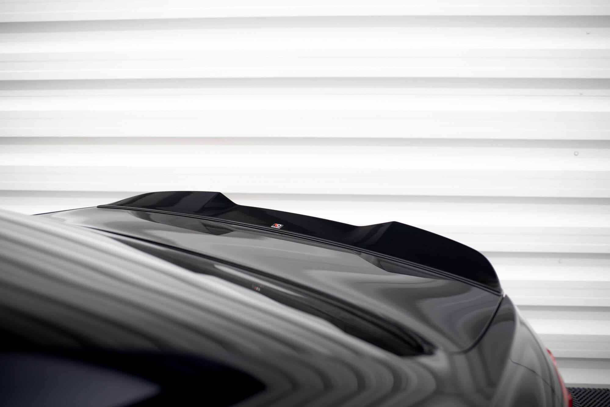 Maxton Design Spoiler CAP 3D passend für BMW 5er M-Paket F10 schwarz Hochglanz