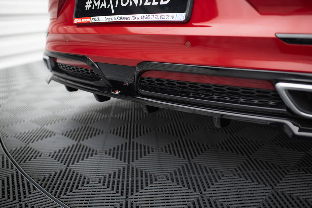 Maxton Design Street+ Mittlerer Diffusor RACE passend für Kia ProCeed GT-Line Mk1 schwarz Hochglanz