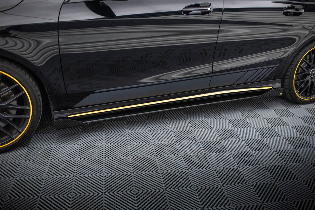Maxton Design Street Pro Street+ Seitenschweller Leisten + Flaps passend für Mercedes-AMG CLA 45 C117 Facelift schwarz Hochglanz