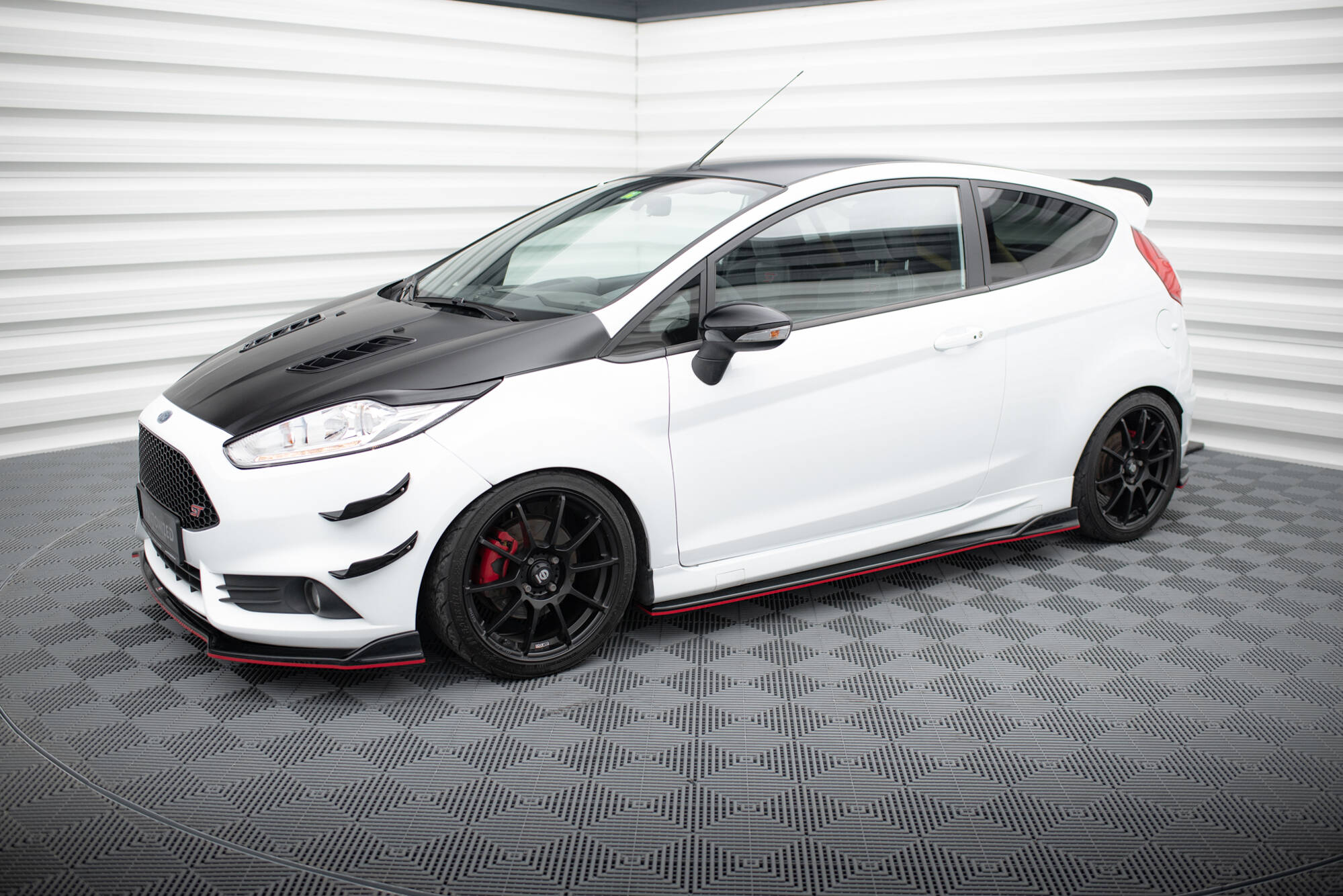 Maxton Design Street+ Seitenschweller Leisten passend für V.3 passend für Ford Fiesta ST / ST-Line Mk7 schwarz Hochglanz