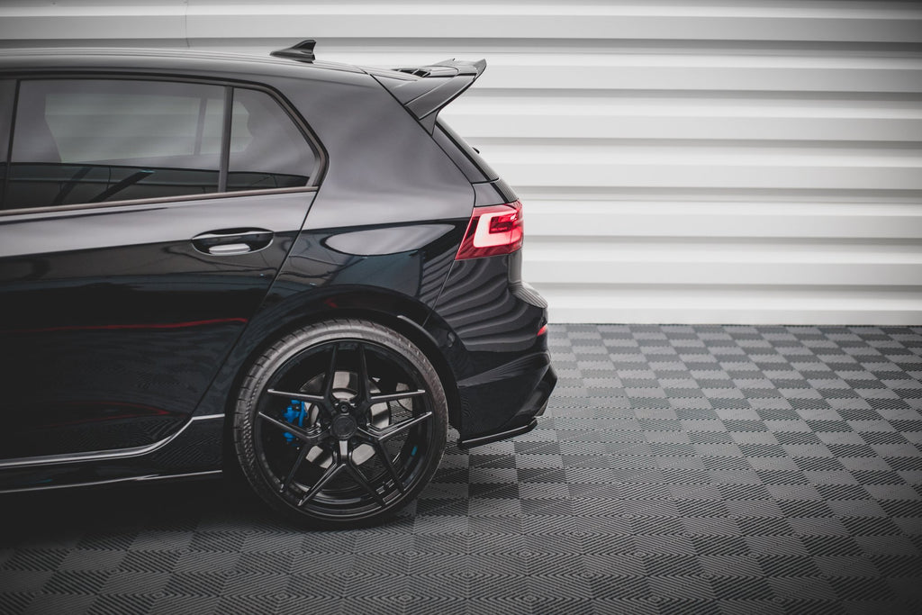 Maxton Design Heck Ansatz Flaps Diffusor V.1 passend für VW Golf R Hatchback Mk8 Facelift schwarz Hochglanz