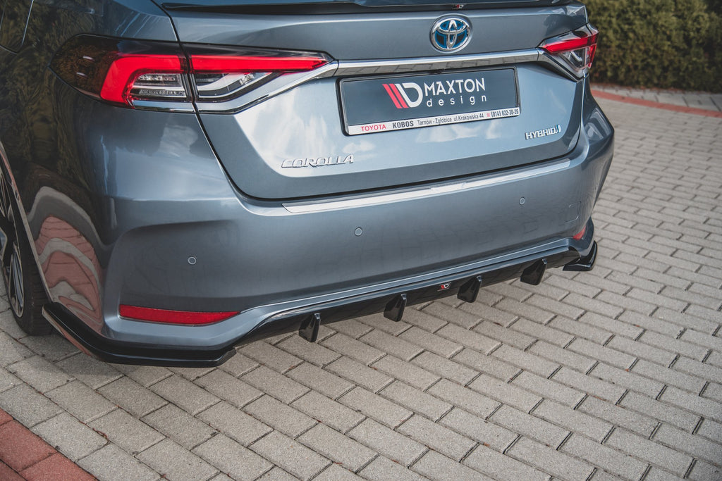 Maxton Design Diffusor Heck Ansatz passend für Toyota Corolla XII Limousine schwarz Hochglanz