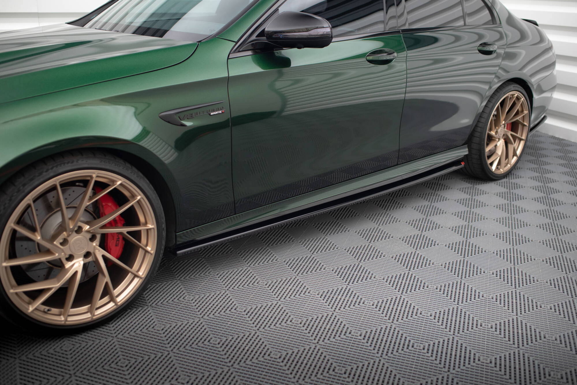 Maxton Design Street+ Seitenschweller Leisten passend für Mercedes-AMG E63 W213 Facelift schwarz Hochglanz