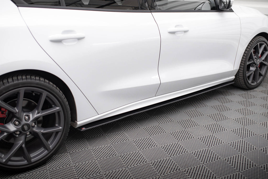 Maxton Design Street Pro Street+ Seitenschweller Leisten passend für Ford Focus ST / ST-Line Mk4