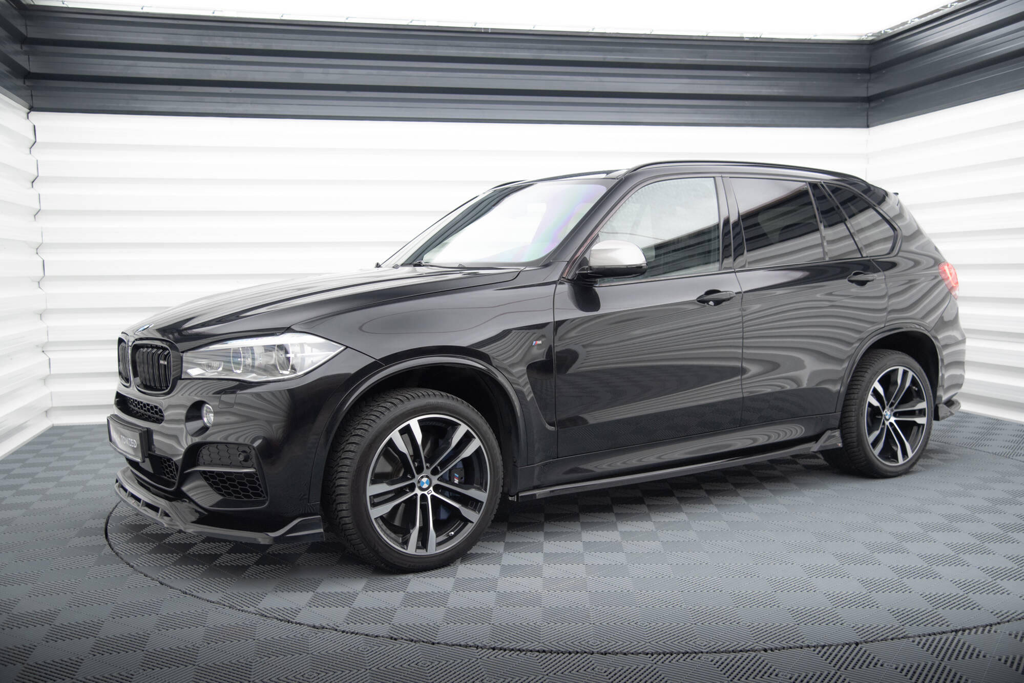 Maxton Design Street+ Seitenschweller Leisten V.2 passend für BMW X5 M-Paket F15 schwarz Hochglanz
