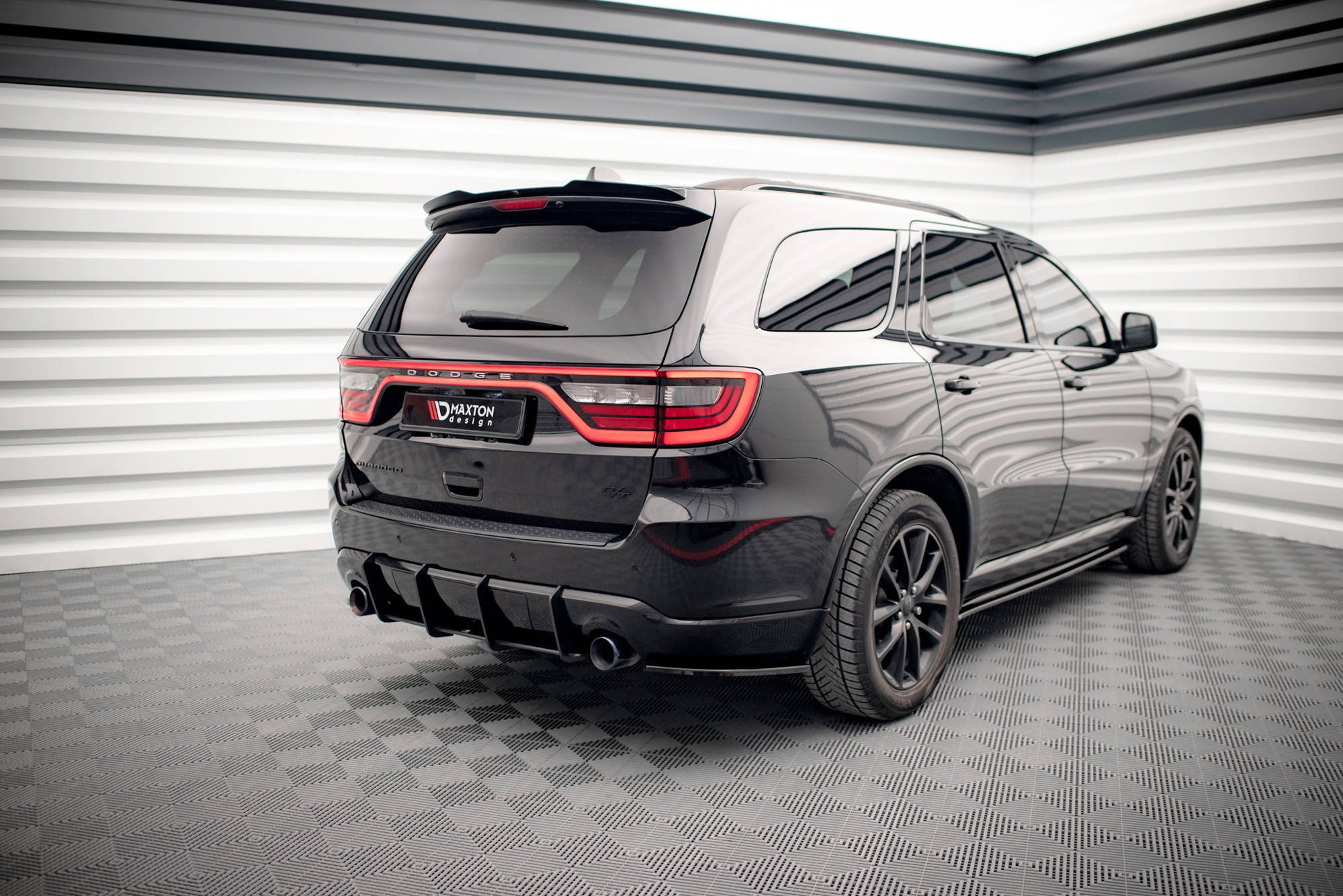 Maxton Design Street Pro Heckschürze V.2 passend für Dodge Durango RT Mk3