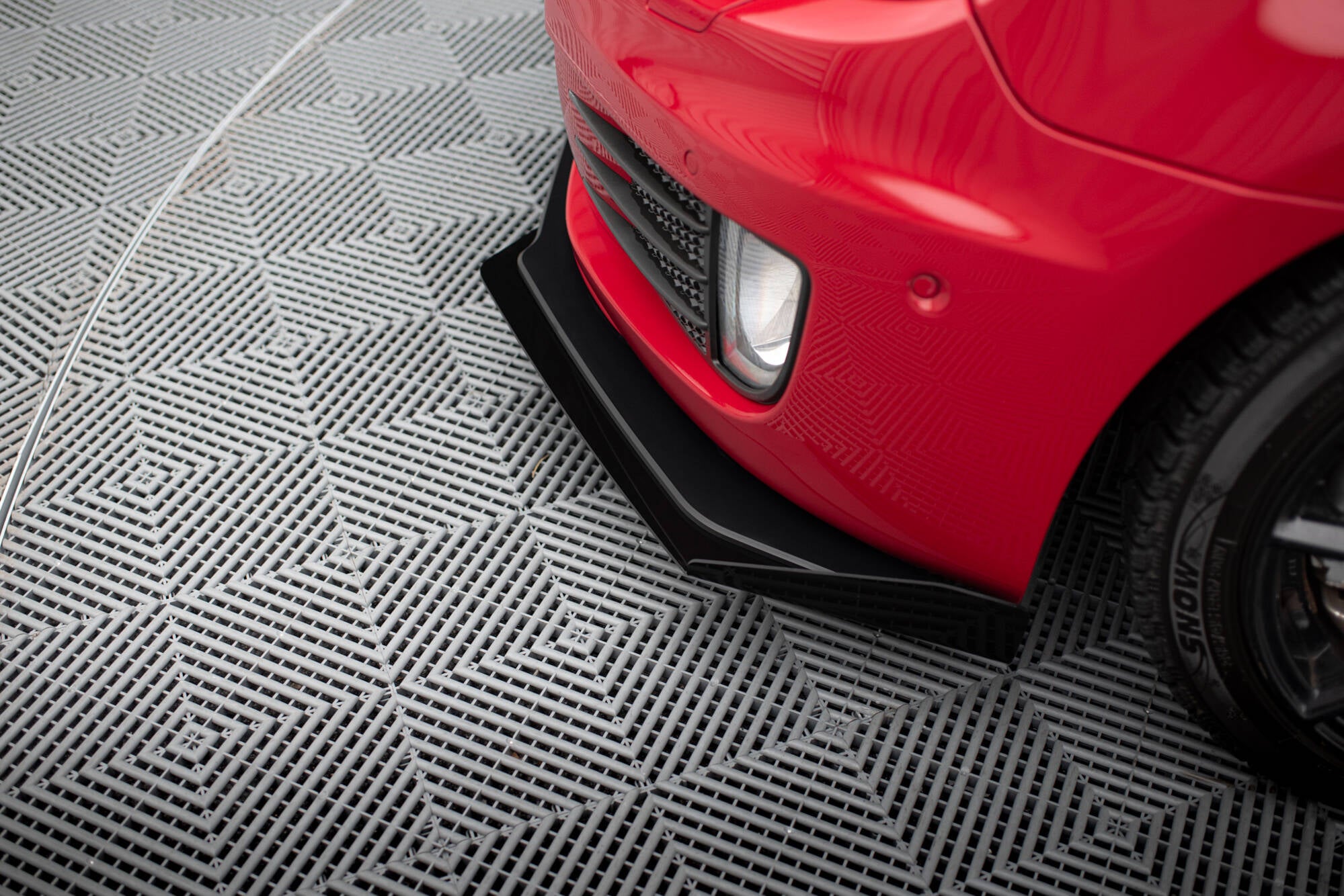Maxton Design Street Pro Street+ Spoilerlippe Front Ansatz passend für V.3 + Flaps passend für VW Golf GTI Mk6 schwarz Hochglanz