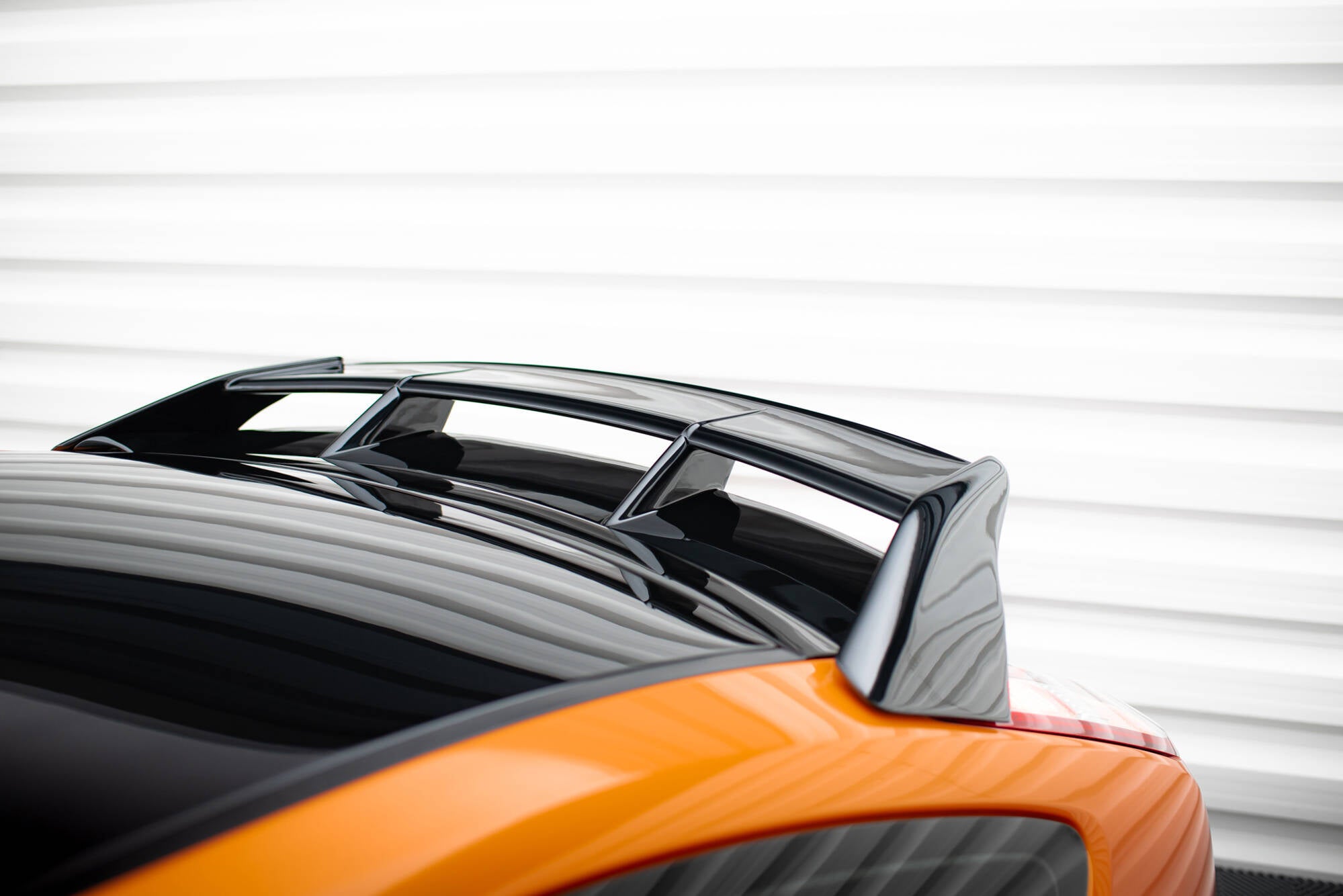 Maxton Design Dachspoiler Ford Focus Mk2 / Mk2 FL < RS Look > für Ford Focus Standard