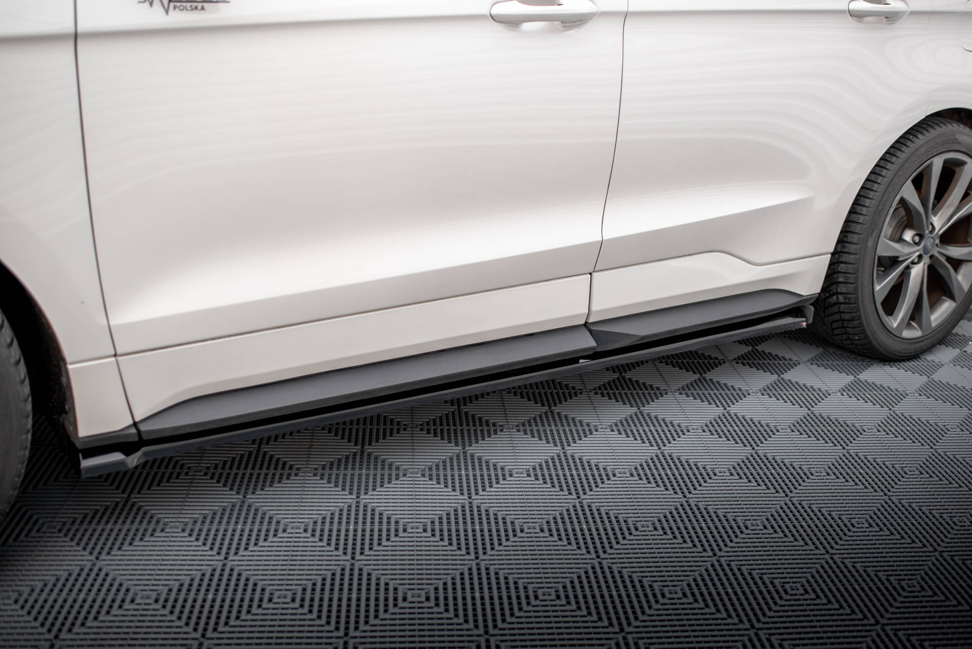 Maxton Design Street+ Seitenschweller Leisten passend für Ford Edge Sport Mk2 schwarz Hochglanz