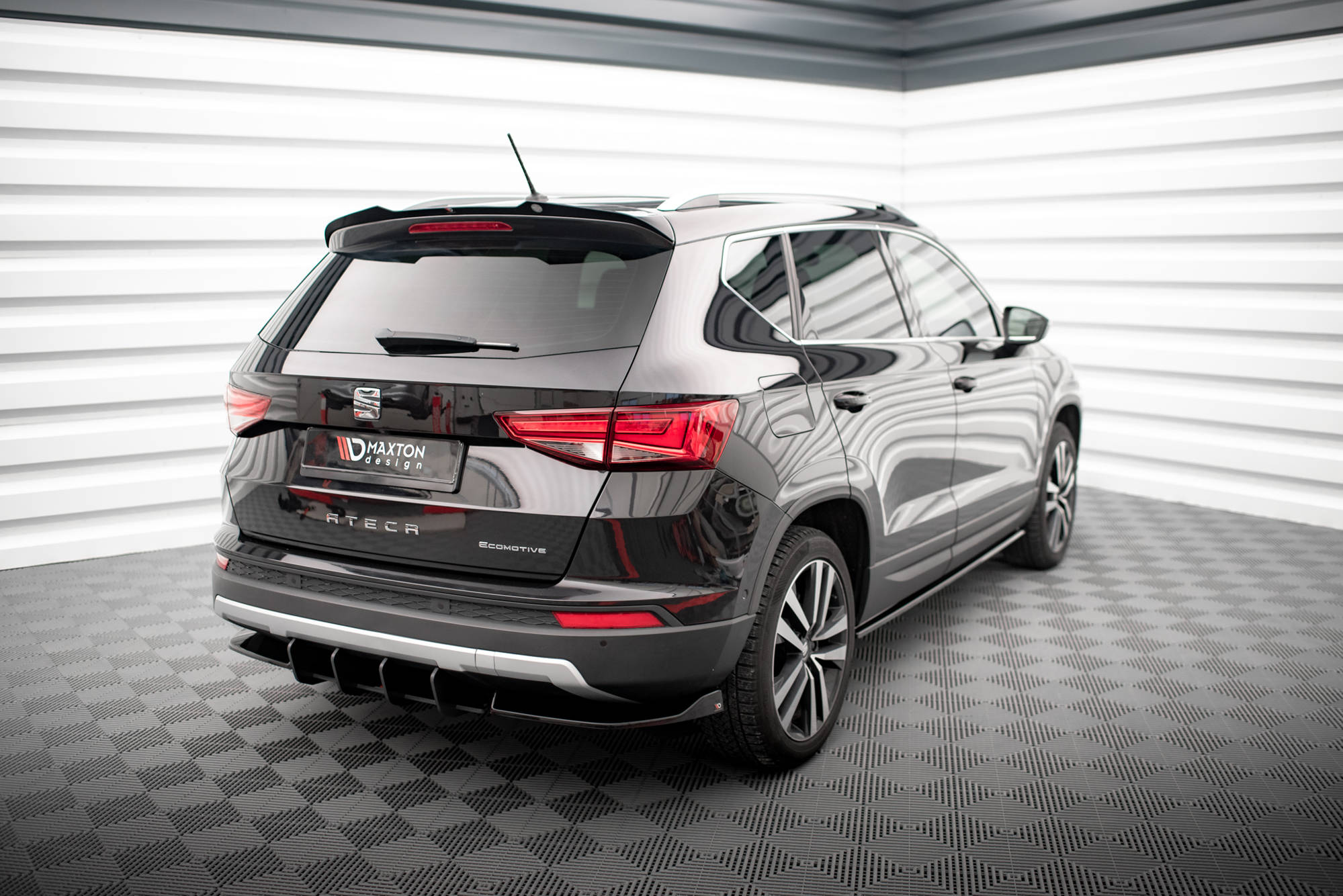Maxton Design Street Pro Heckschürze passend für Seat Ateca Mk1