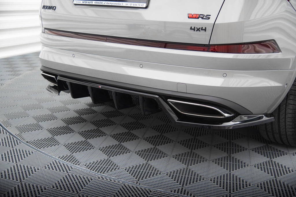 Maxton Design Street+ Mittlerer Diffusor RACE passend für Skoda Kodiaq RS Mk1 / Mk1 Facelift schwarz Hochglanz