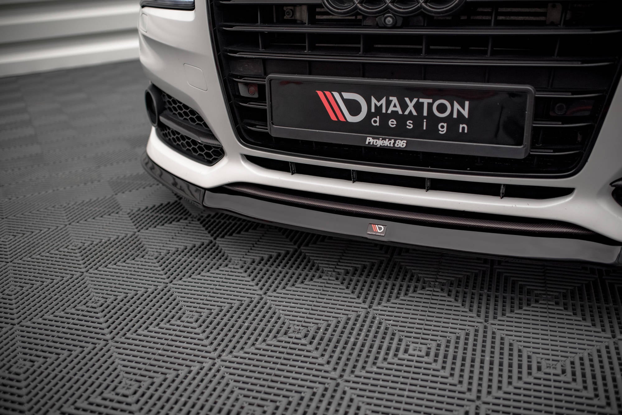 Maxton Design Street+ Spoilerlippe Front Ansatz V.2 passend für Audi S8 D4 FL schwarz Hochglanz