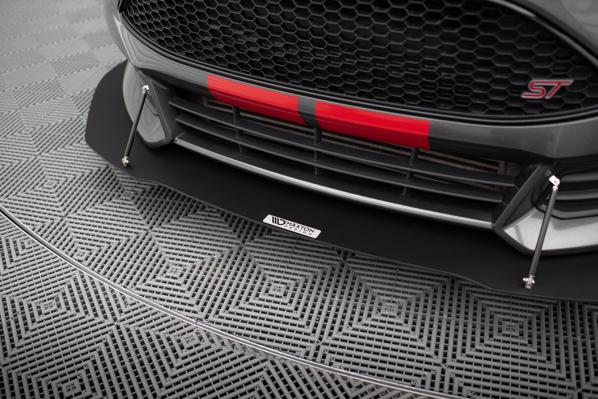 Maxton Design Sport Street+ Spoilerlippe Front Ansatz V.1 passend für Ford Focus ST Mk3 FL