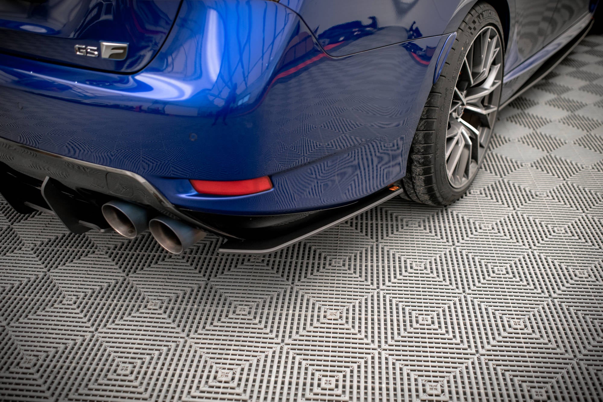 Maxton Design Street Pro Heck Ansatz Flaps Diffusor passend für Lexus GS F Mk4 Facelift