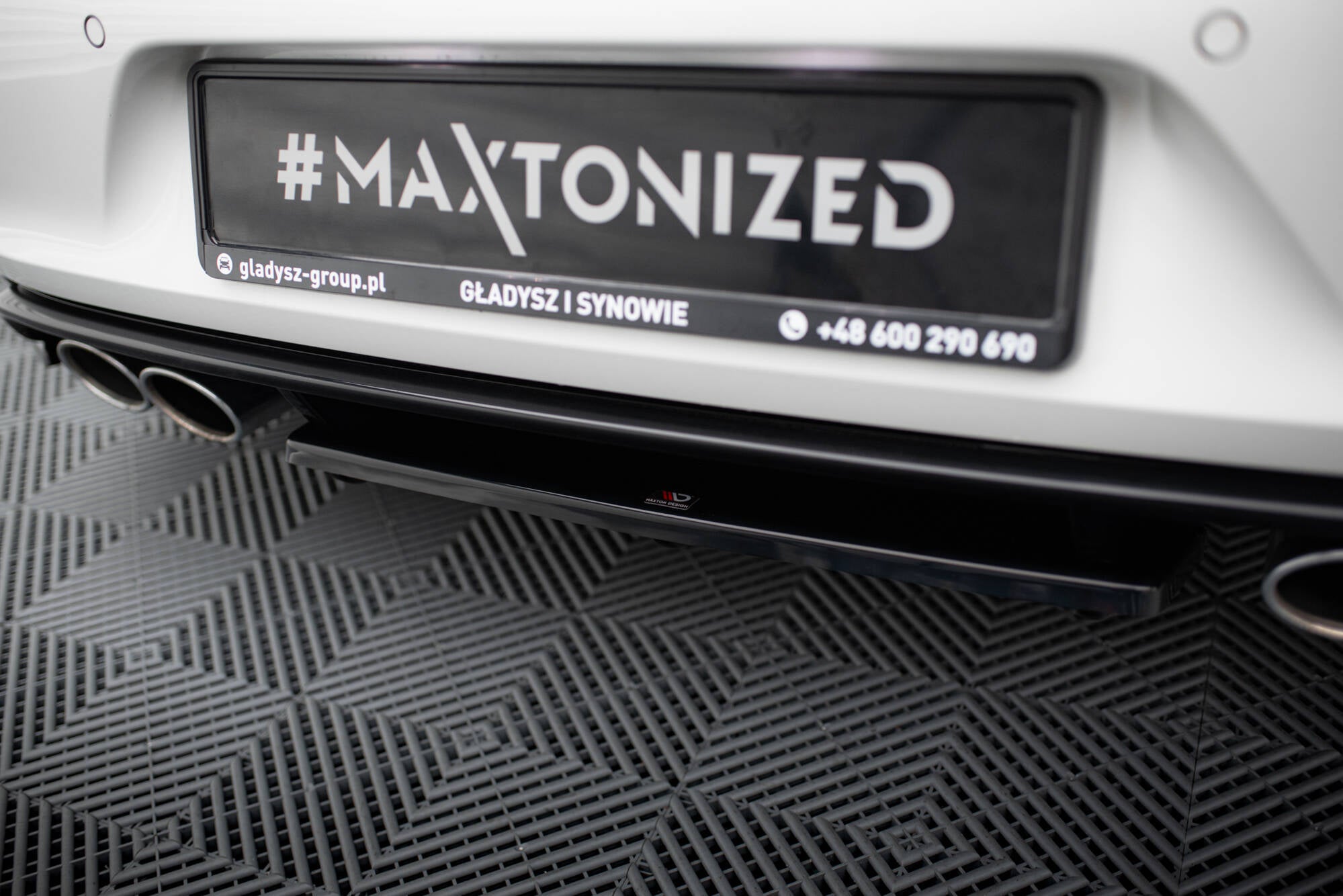 Maxton Design Heckansatz VW GOLF 7 R im DTM LOOK schwarz Hochglanz für Volkswagen Golf Mk7