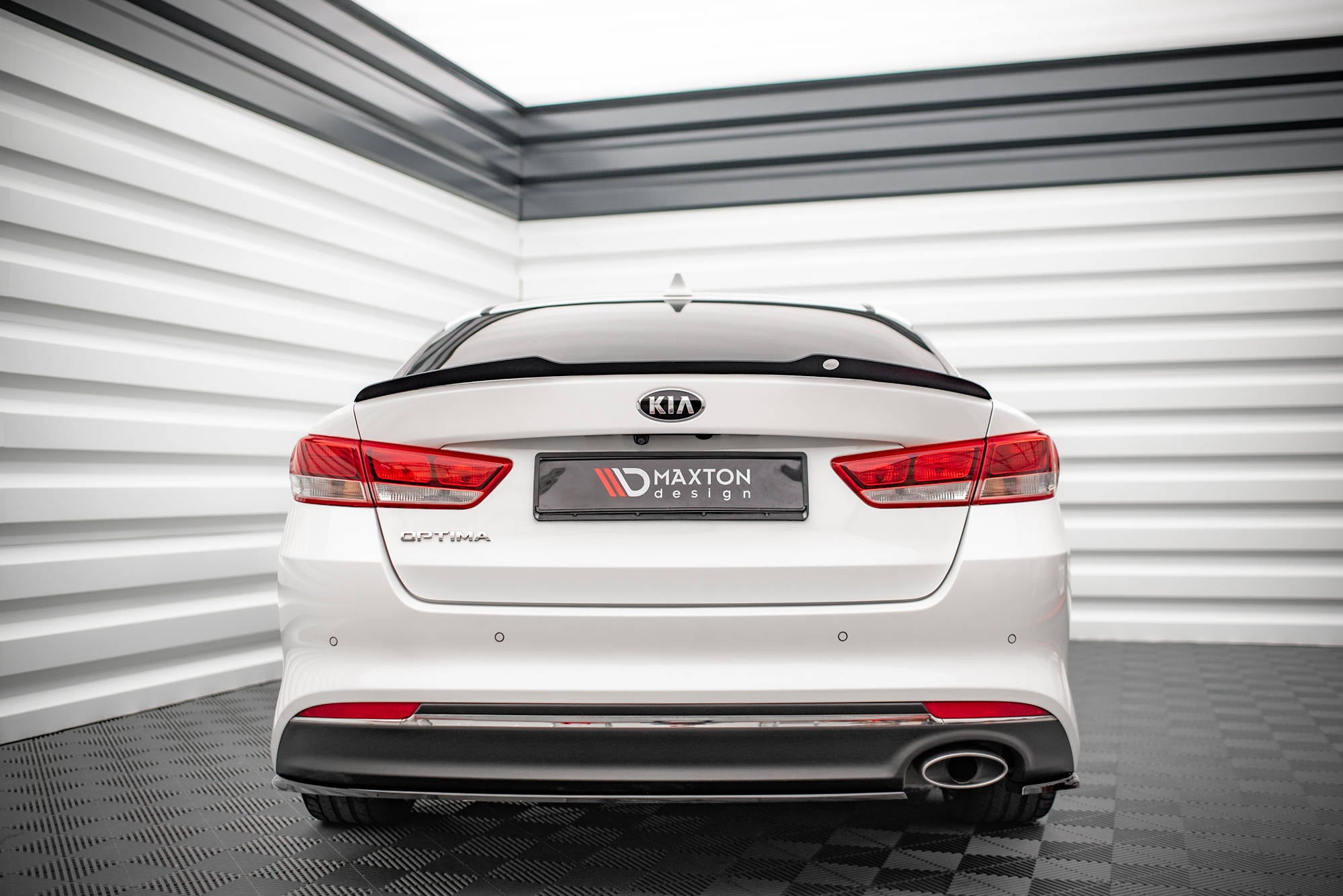 Maxton Design Spoiler CAP passend für Kia Optima Mk4 schwarz Hochglanz