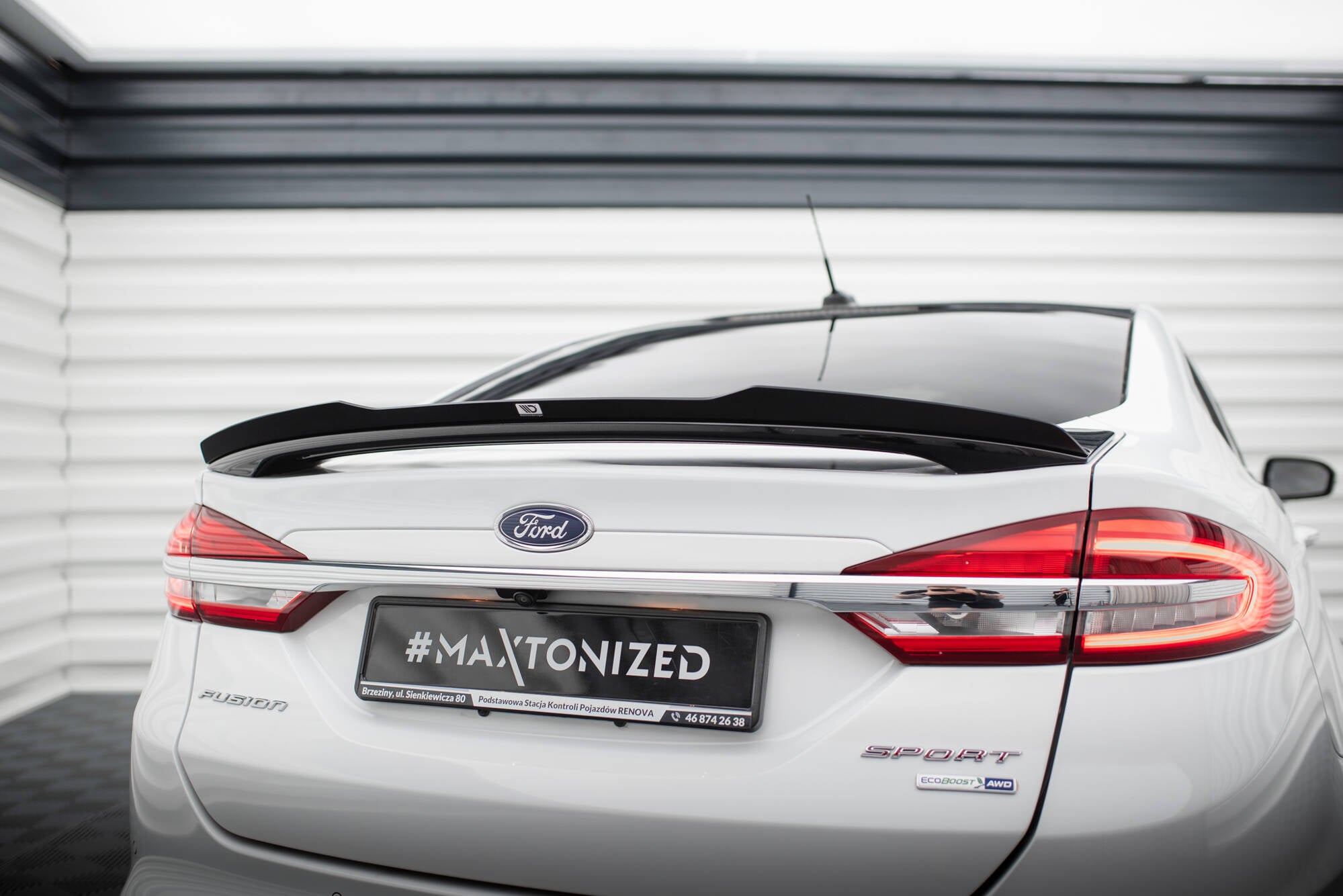 Maxton Design Spoiler CAP passend für Ford Mondeo Sport Mk5 Facelift / Fusion Sport Mk2 Facelift schwarz Hochglanz