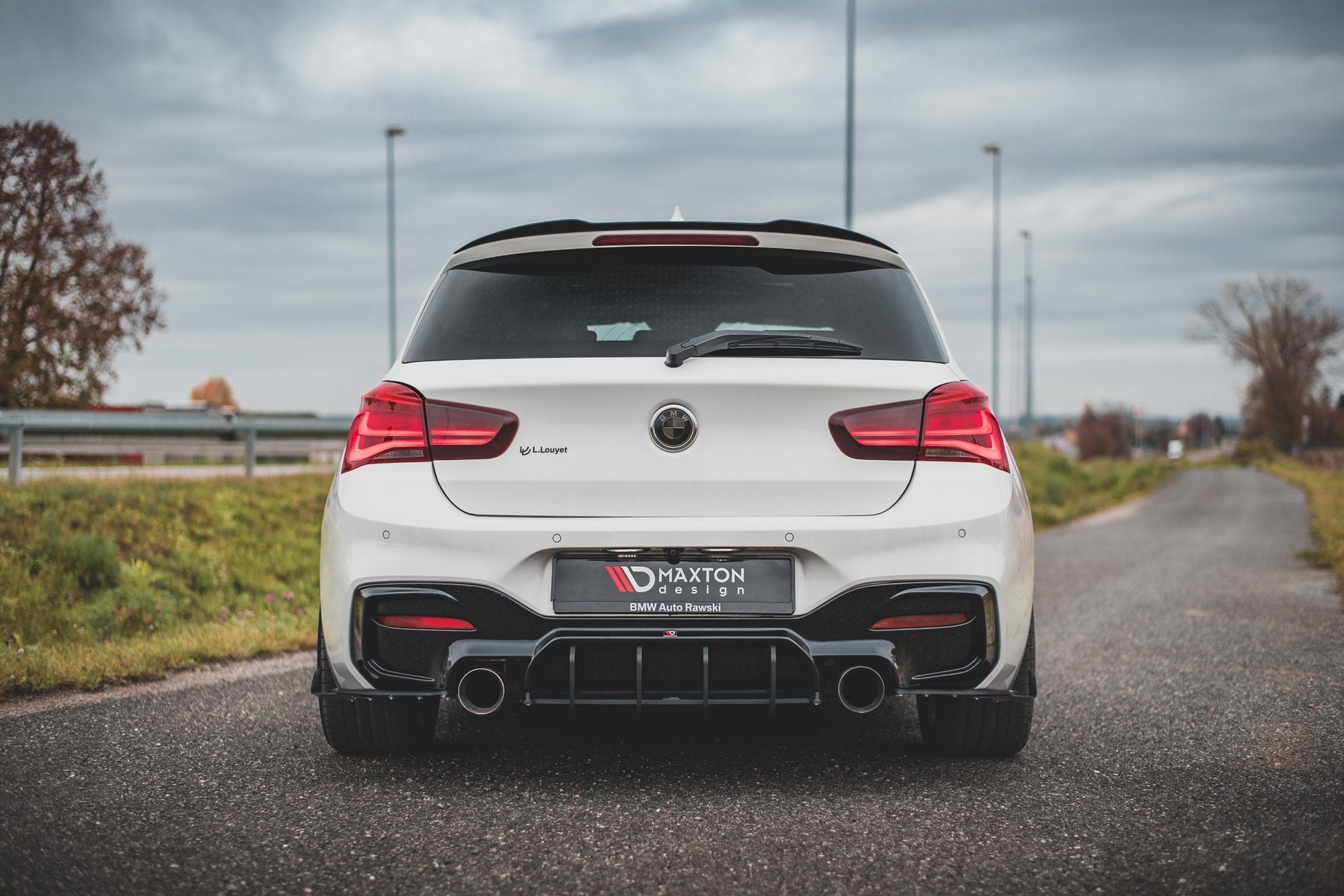 Maxton Design Street Pro Heckschürze V.4 passend für BMW M140i