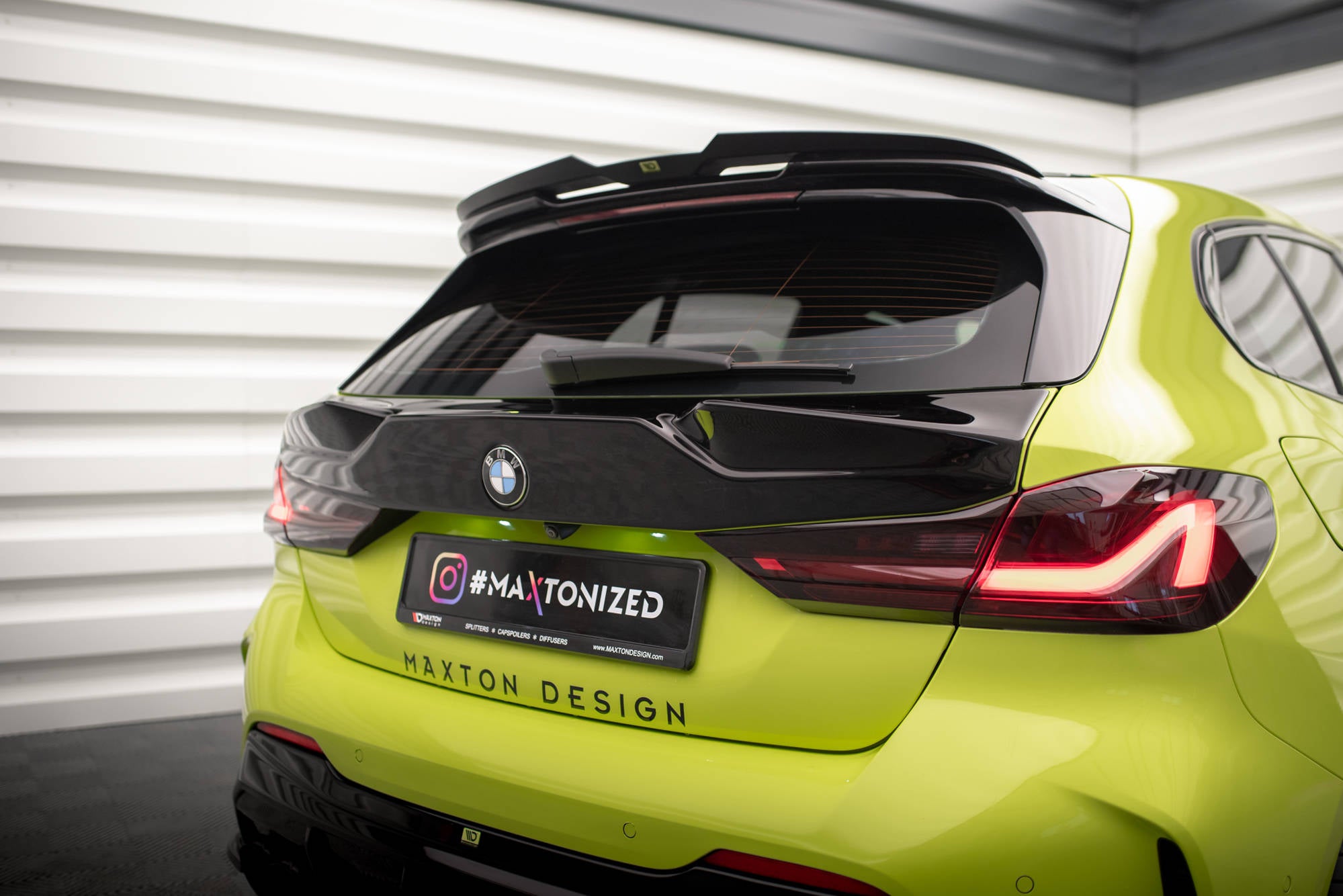 Maxton Design Heckscheiben Spoiler passend für BMW 1er M-Paket / M135i / 128ti F40 schwarz Hochglanz