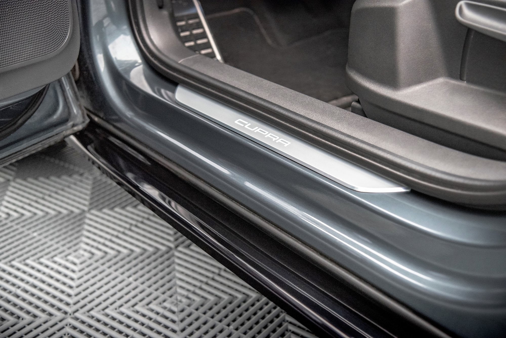Maxton Design Street+ Seitenschweller Leisten passend für Cupra Ateca Mk1 / Mk1 Facelift schwarz Hochglanz