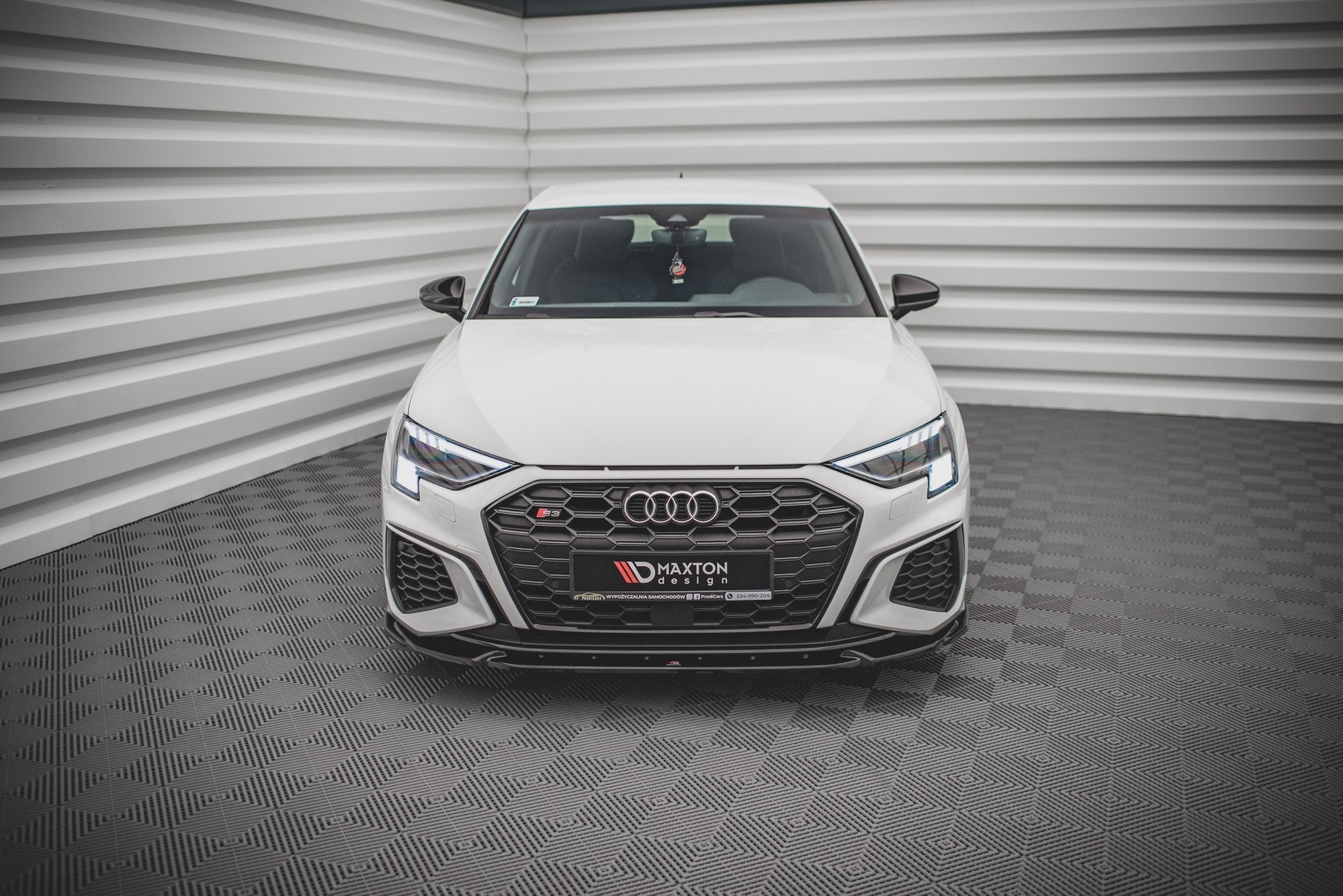 Maxton Design Street+ Spoilerlippe Front Ansatz V.3 passend für Audi S3 / A3 S-Line 8Y schwarz Hochglanz