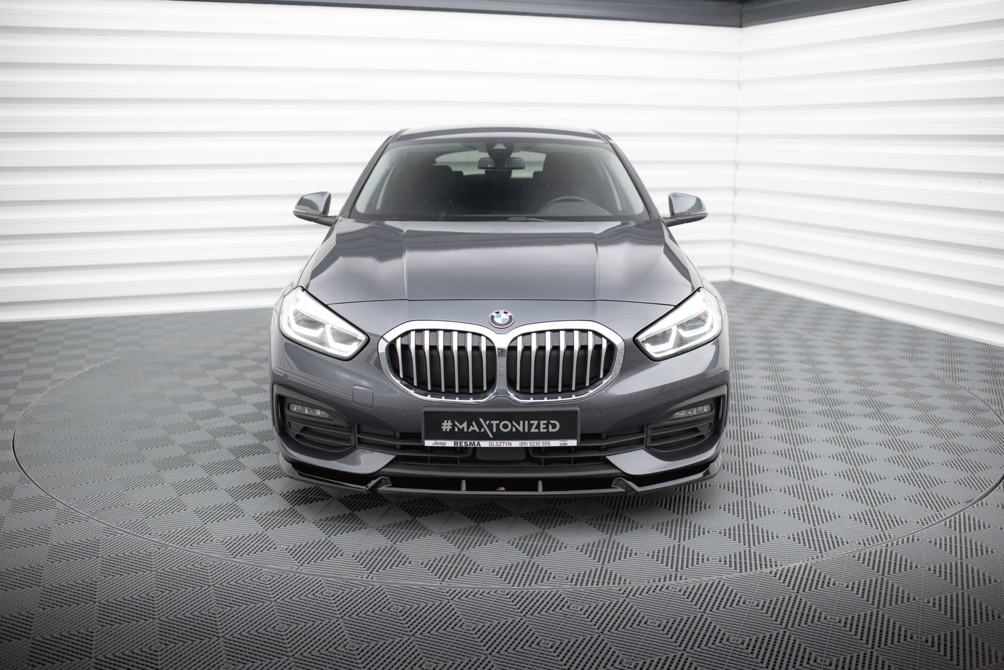 Maxton Design Street+ Spoilerlippe Front Ansatz V.1 passend für BMW 1er F40 schwarz Hochglanz