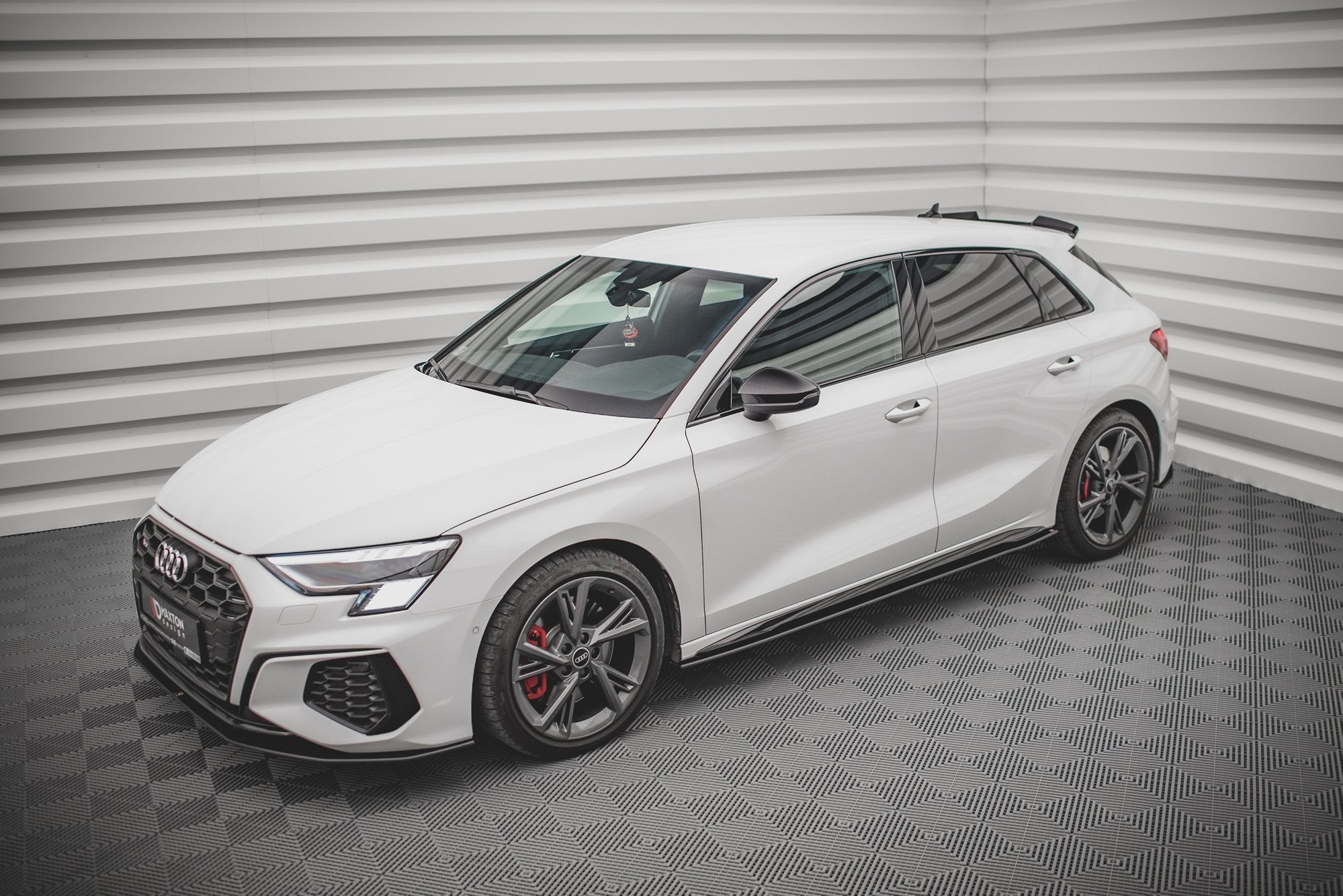 Maxton Design Street Pro Street+ Seitenschweller Leisten passend für V.1 passend für Audi S3 / A3 S-Line 8Y / 8Y Facelift