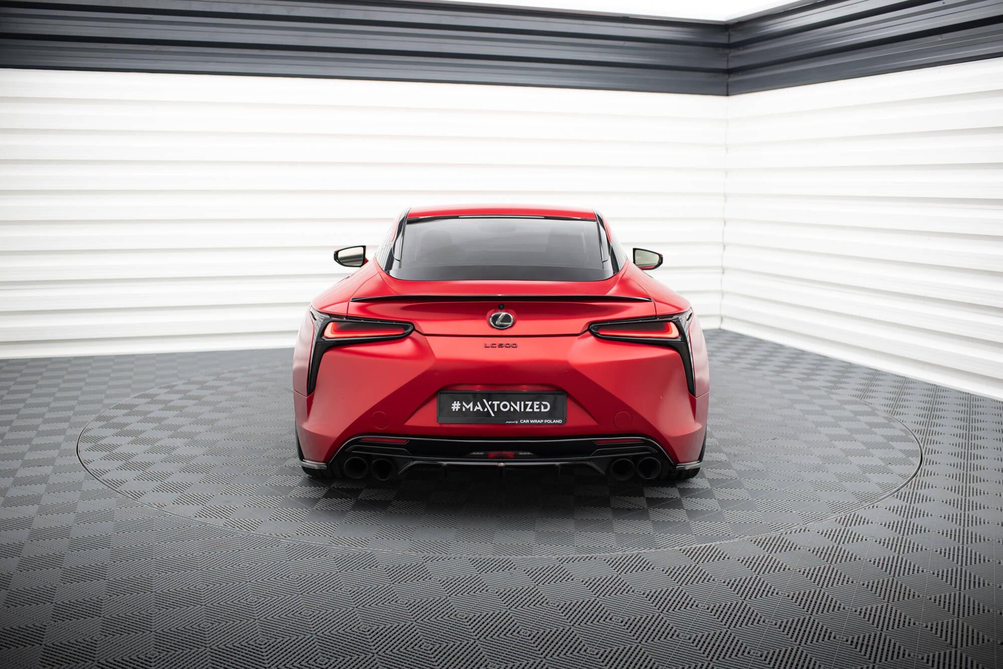 Maxton Design Diffusor Heck Ansatz passend für Lexus LC 500 schwarz Hochglanz