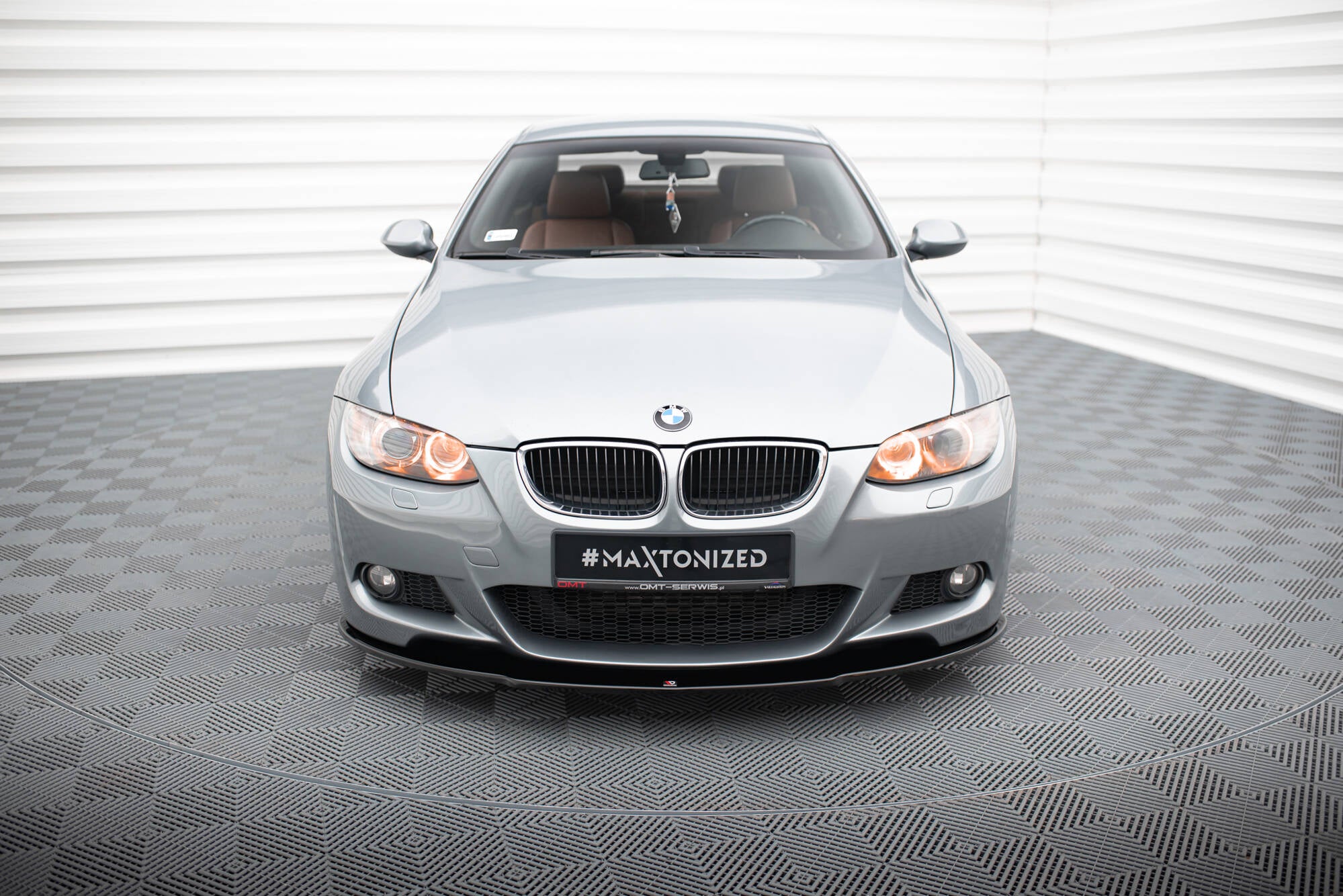 Maxton Design Street+ Spoilerlippe Front Ansatz passend für BMW 3er M-Paket E92 schwarz Hochglanz