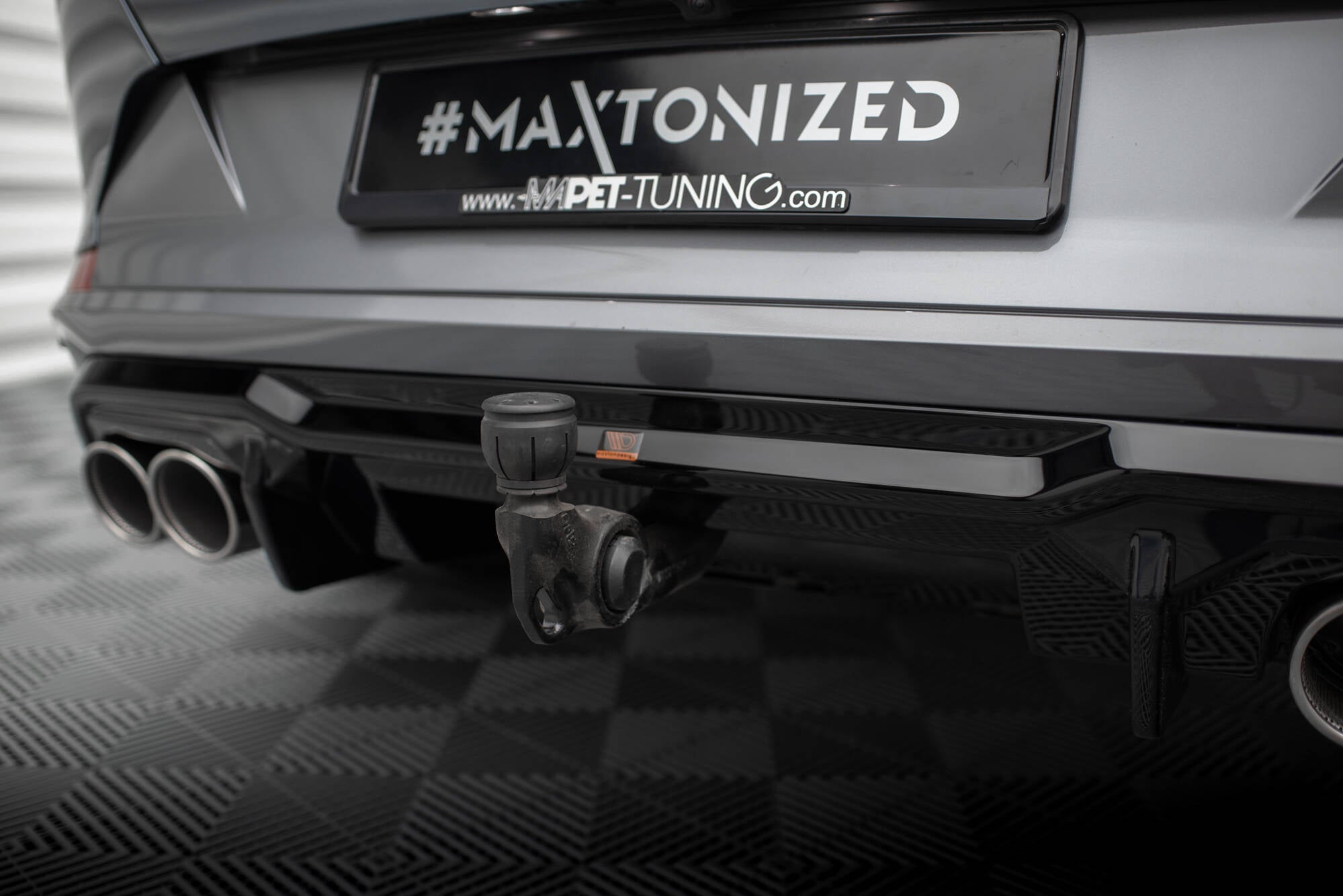 Maxton Design Diffusor Heck Ansatz V.3 passend für + Endrohre passend für Cupra Formentor VZ Mk1 / Mk1 Facelift