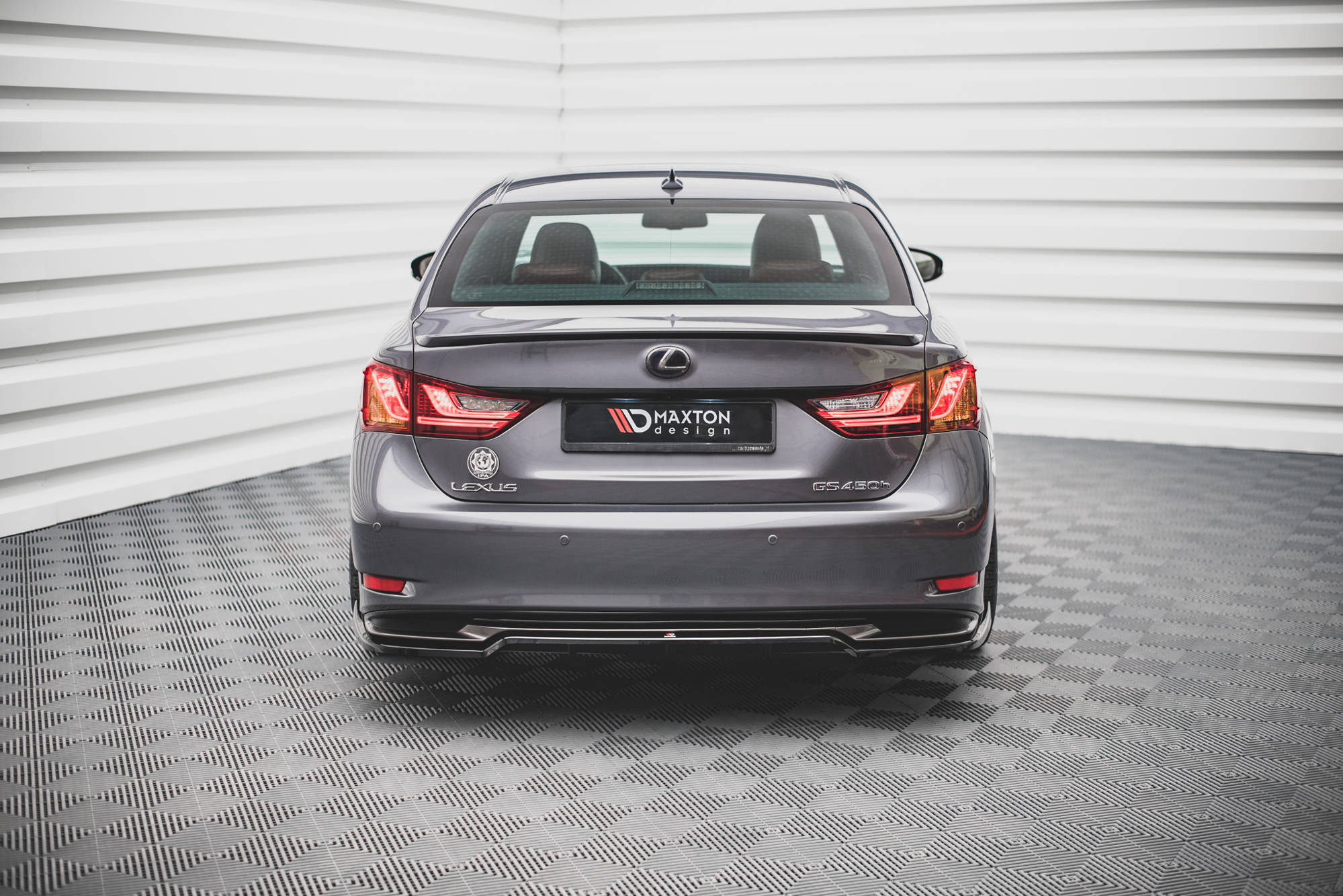 Maxton Design Street+ Mittlerer Diffusor RACE passend für Lexus GS F Sport Hybrid Mk4 (L10) schwarz Hochglanz