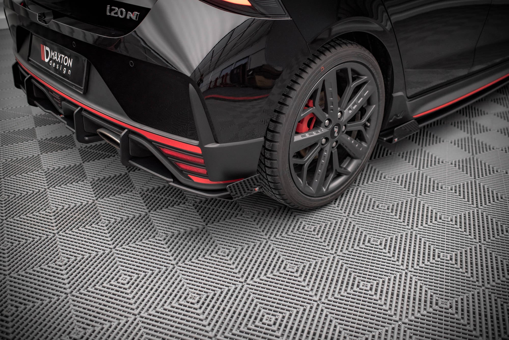 Maxton Design Street Pro Heck Ansatz Flaps Diffusor + Flaps passend für Hyundai I20 N Mk3 schwarz Hochglanz