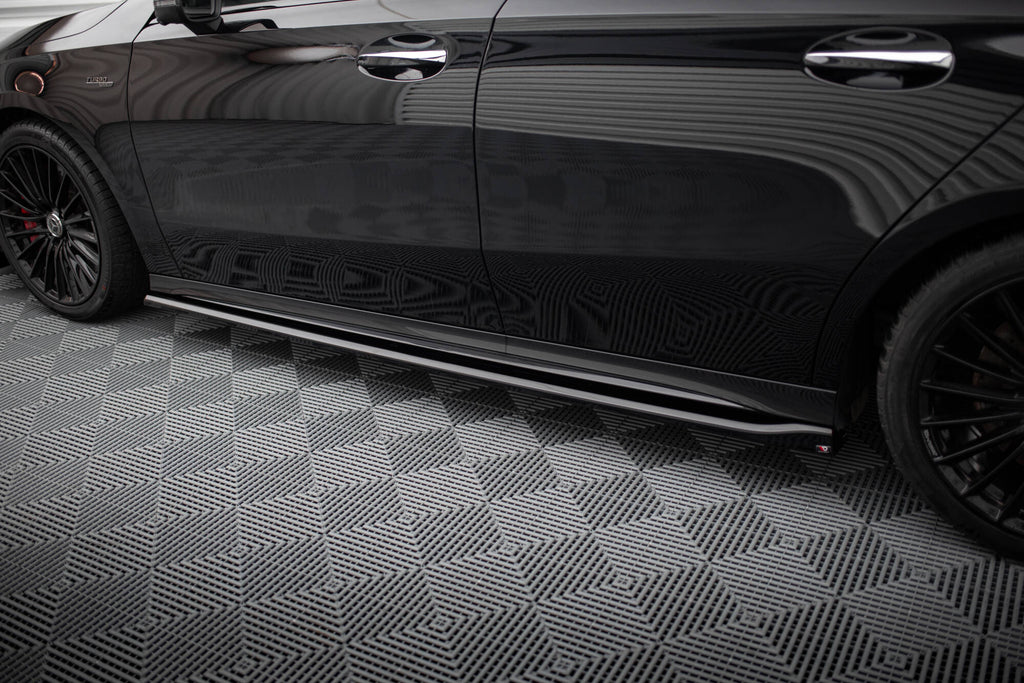 Maxton Design Street+ Seitenschweller Leisten passend für Mercedes-AMG A35 / A AMG-Line W177 Facelift schwarz Hochglanz