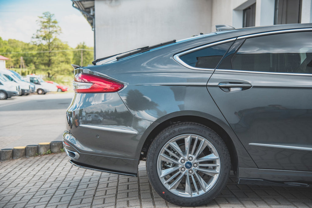 Maxton Design Heck Ansatz Flaps Diffusor für Ford Mondeo Vignale Mk5 Facelift schwarz matt