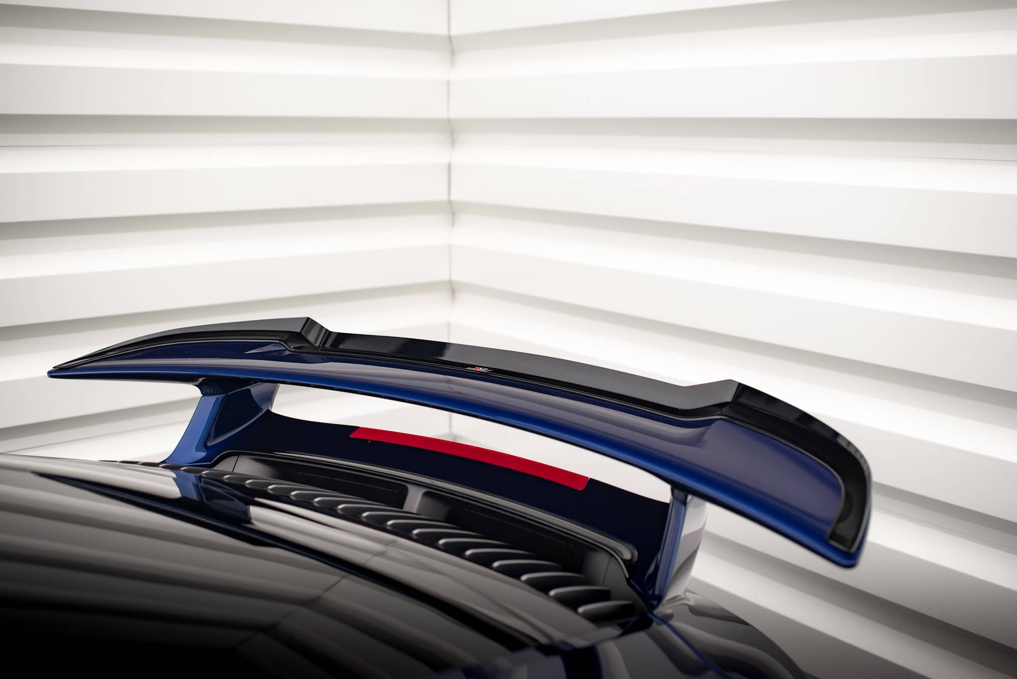 Maxton Design Spoiler CAP passend für Porsche 911 Carrera Aero 992 schwarz Hochglanz