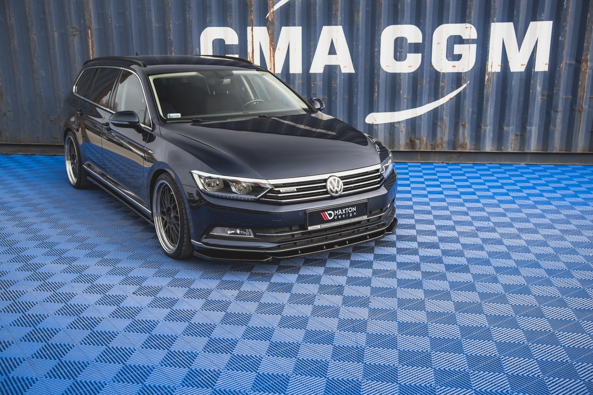 Maxton Design Street+ Spoilerlippe Front Ansatz V.1 passend für VW Passat B8 schwarz Hochglanz