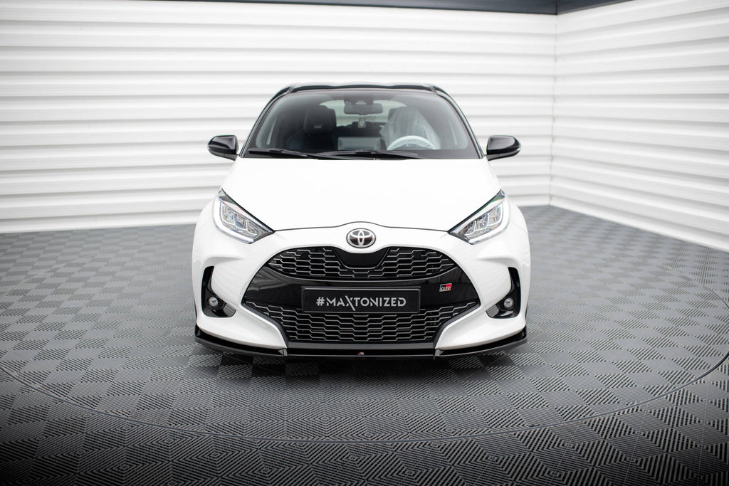 Maxton Design Street+ Spoilerlippe Front Ansatz V.3 passend für Toyota Yaris Mk4 schwarz Hochglanz