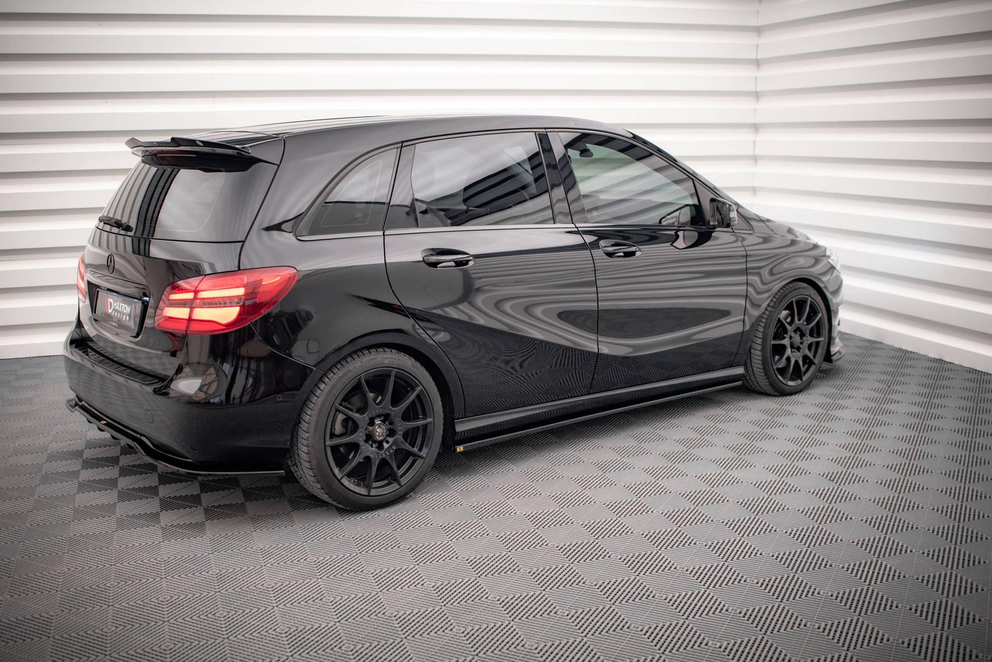 Maxton Design Street+ Seitenschweller Leisten passend für Mercedes-Benz B W246 Facelift schwarz Hochglanz