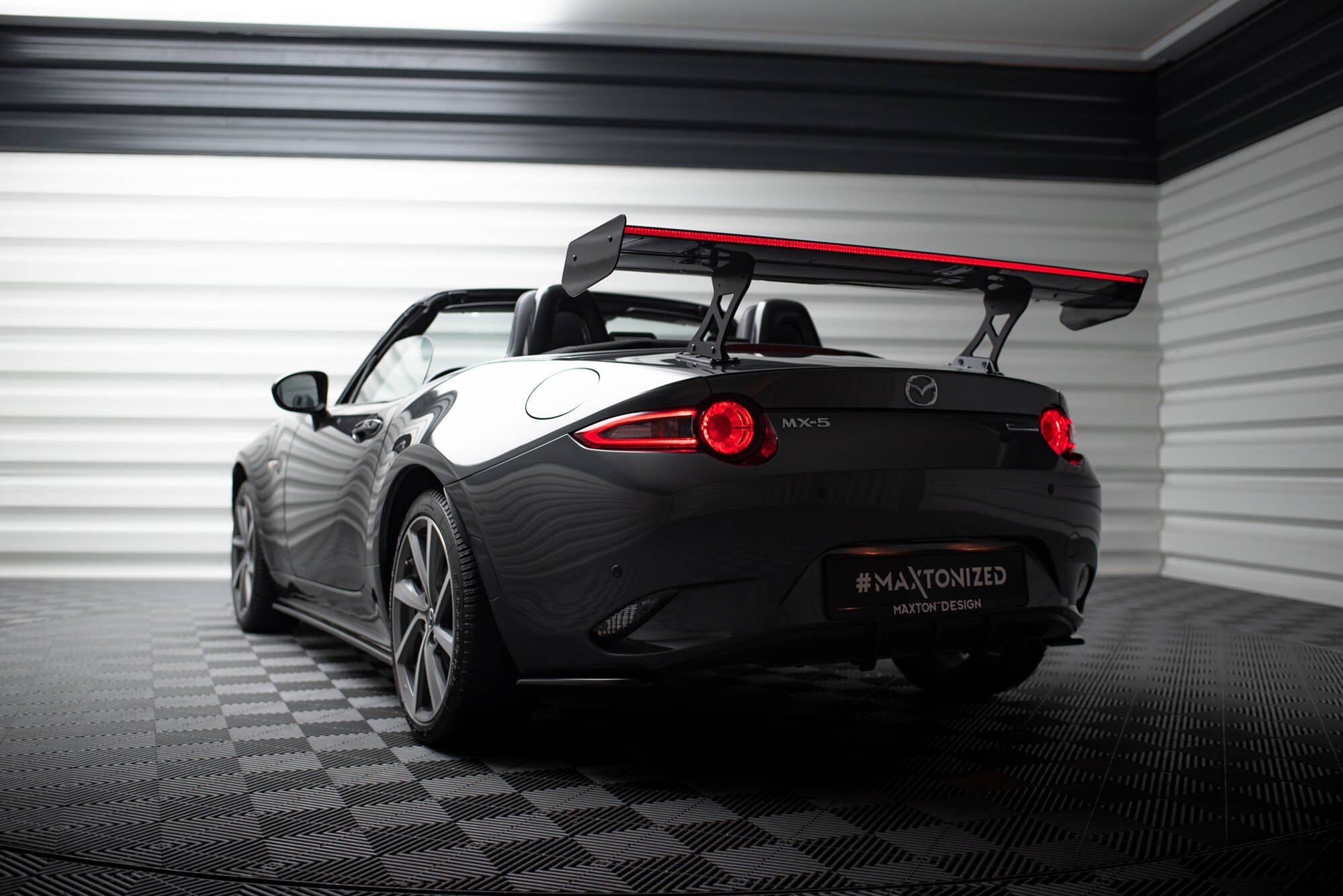 Maxton Design Carbon Spoiler JDM Style + LED Mazda MX-5 ND (Mk4) für Mazda MX-5 Mk4 (ND)