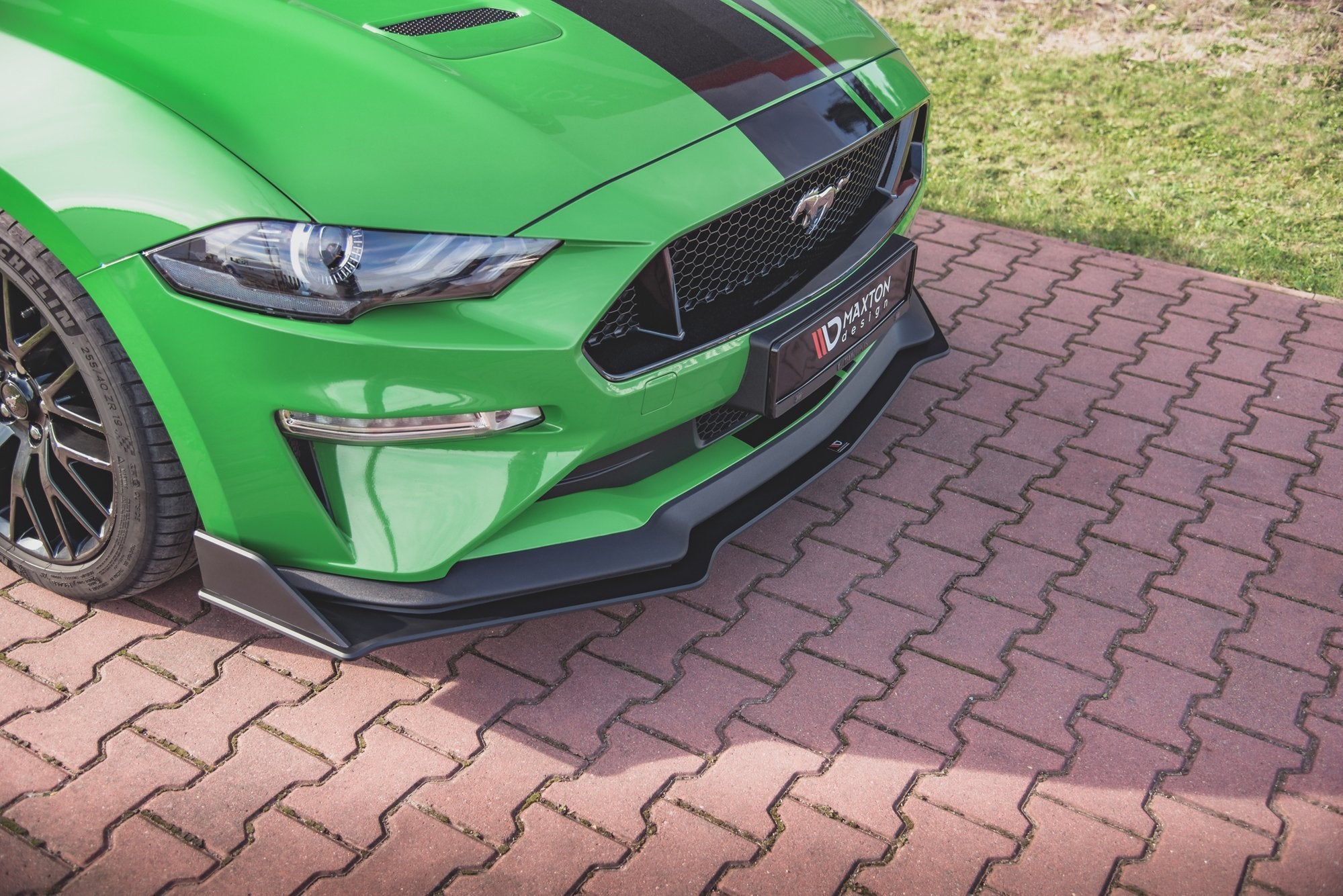 Maxton Design Street Pro Street+ Spoilerlippe Front Ansatz V.2 passend für Ford Mustang GT MK6 Facelift