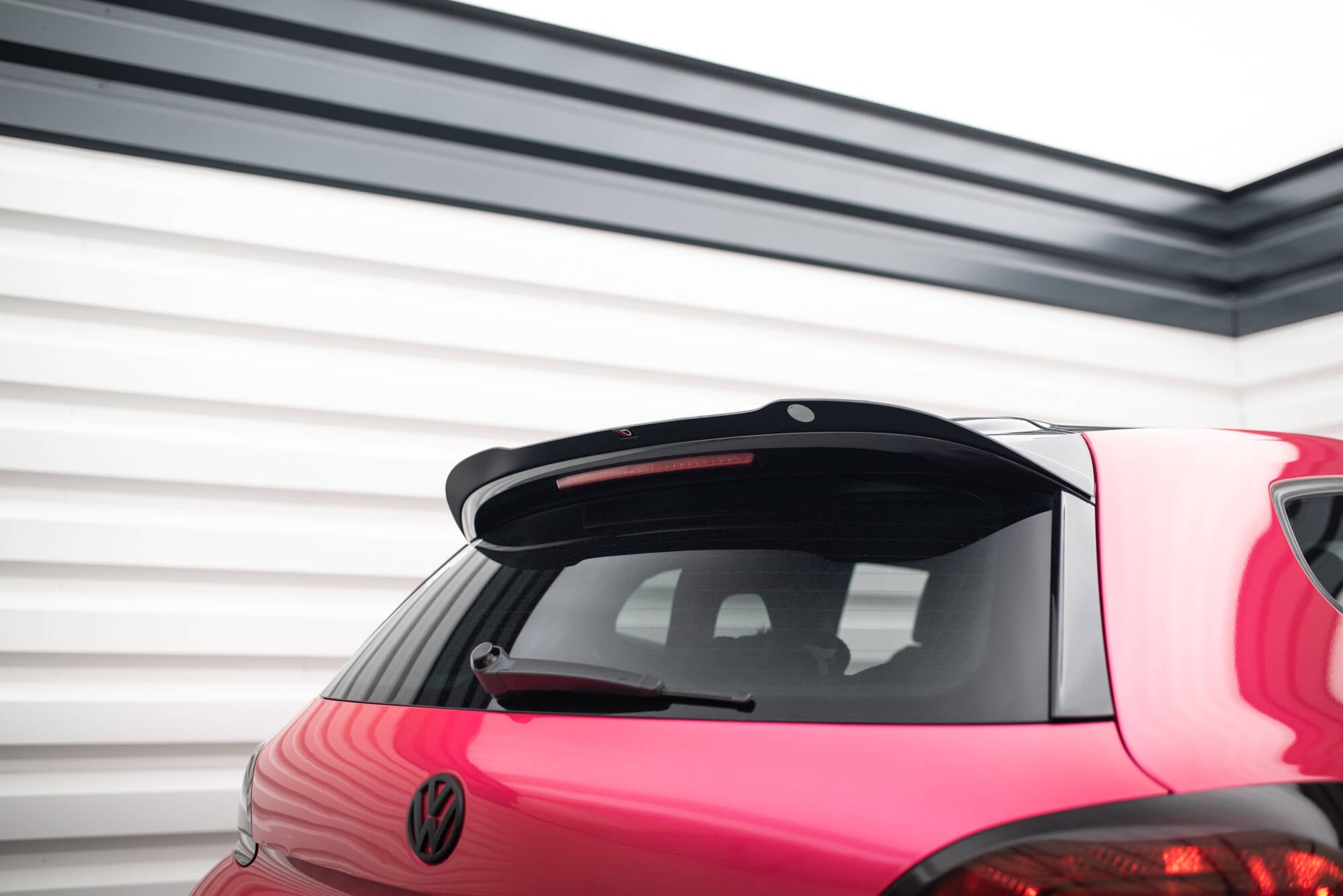 Maxton Design Spoiler CAP passend für VW Scirocco Mk3 schwarz Hochglanz