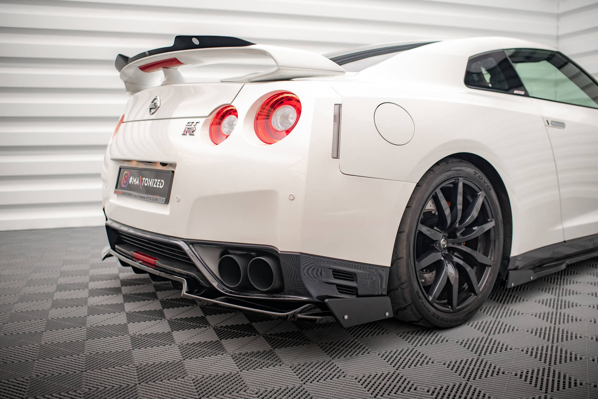 Maxton Design Heckansatz + Flaps Nissan GTR R35 Facelift für Nissan GT-R R35 Facelift