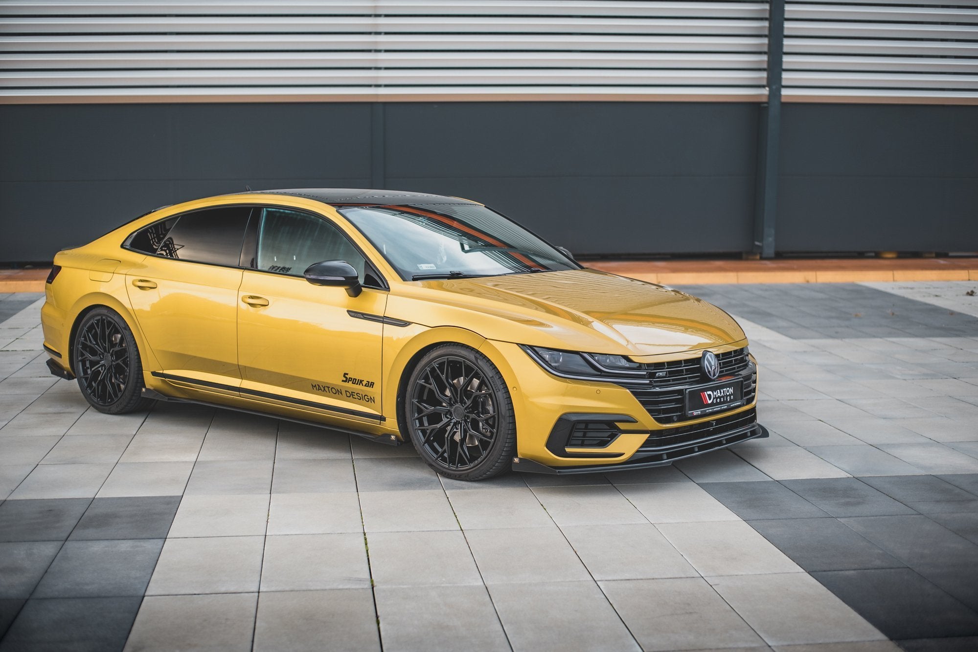 Maxton Design Street Pro Street+ Spoilerlippe Front Ansatz passend für + Flaps passend für VW Arteon R-Line Limousine / Shooting Brake Mk1 schwarz Hochglanz