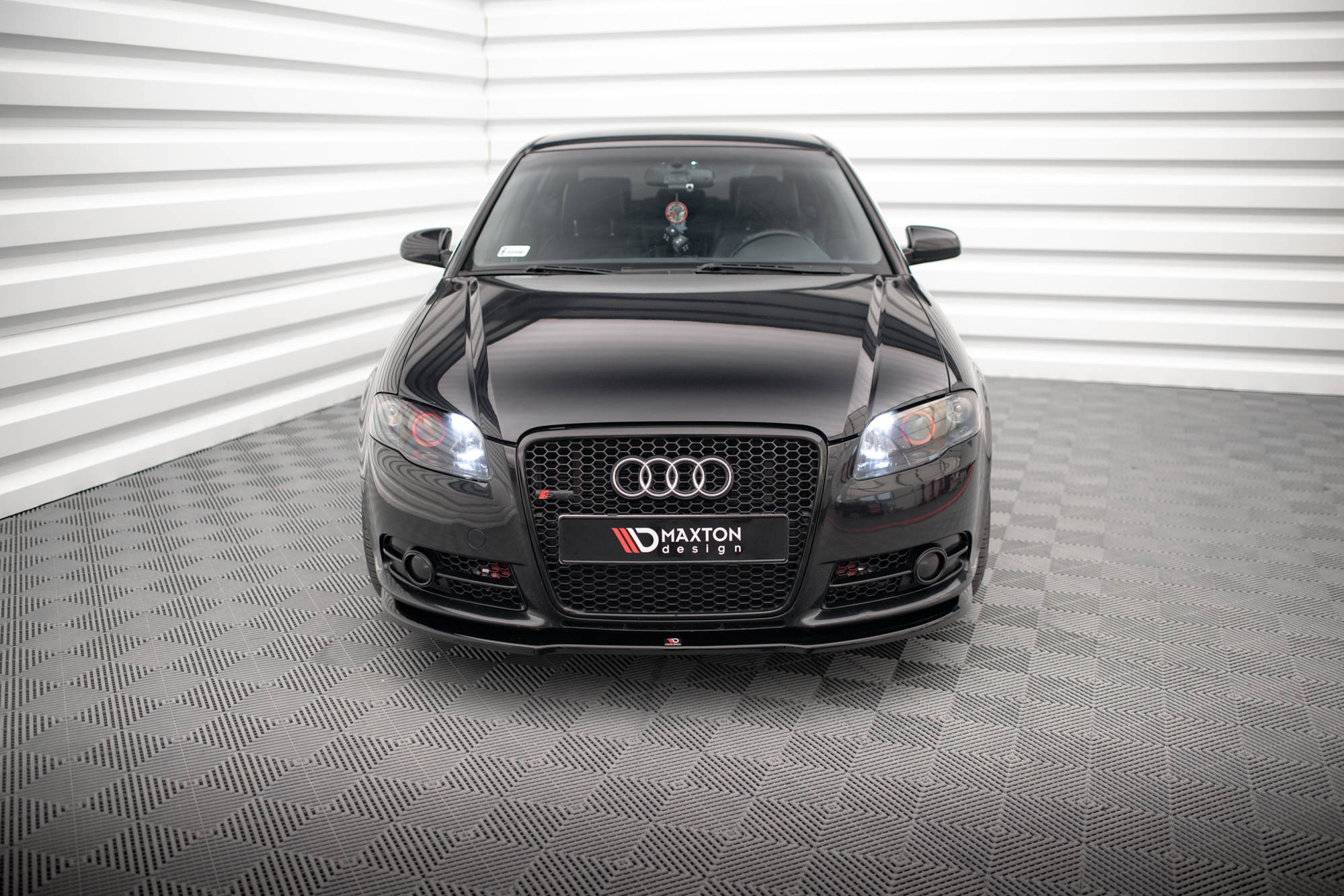 Maxton Design Street+ Spoilerlippe Front Ansatz passend für Audi A4 S-Line B7 schwarz Hochglanz