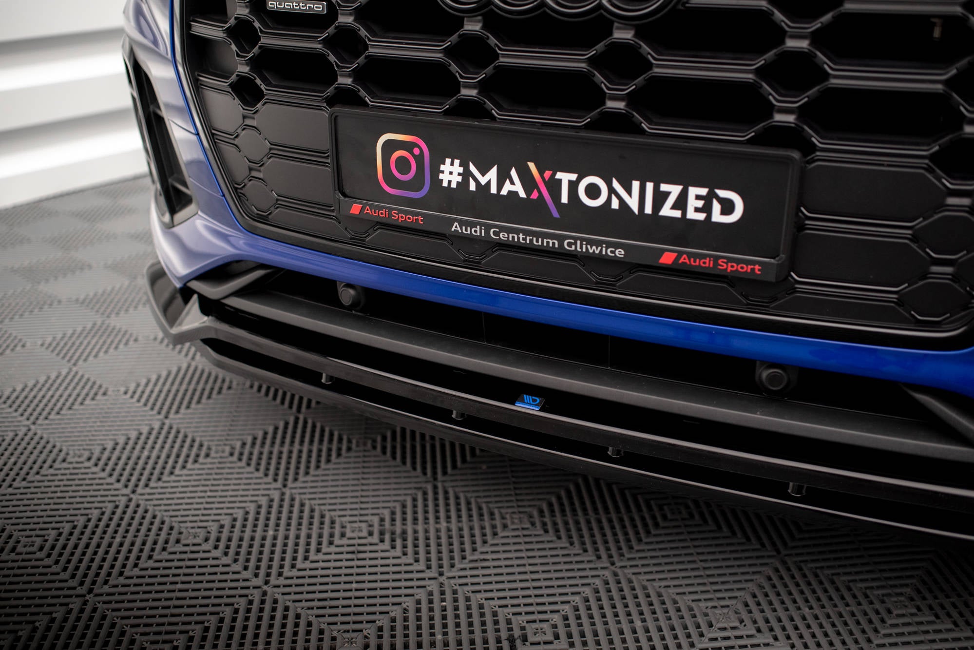 Maxton Design Street+ Spoilerlippe Front Ansatz V.1 passend für Audi SQ5 / Q5 S-Line SUV / Sportback Mk2 Facelift schwarz Hochglanz