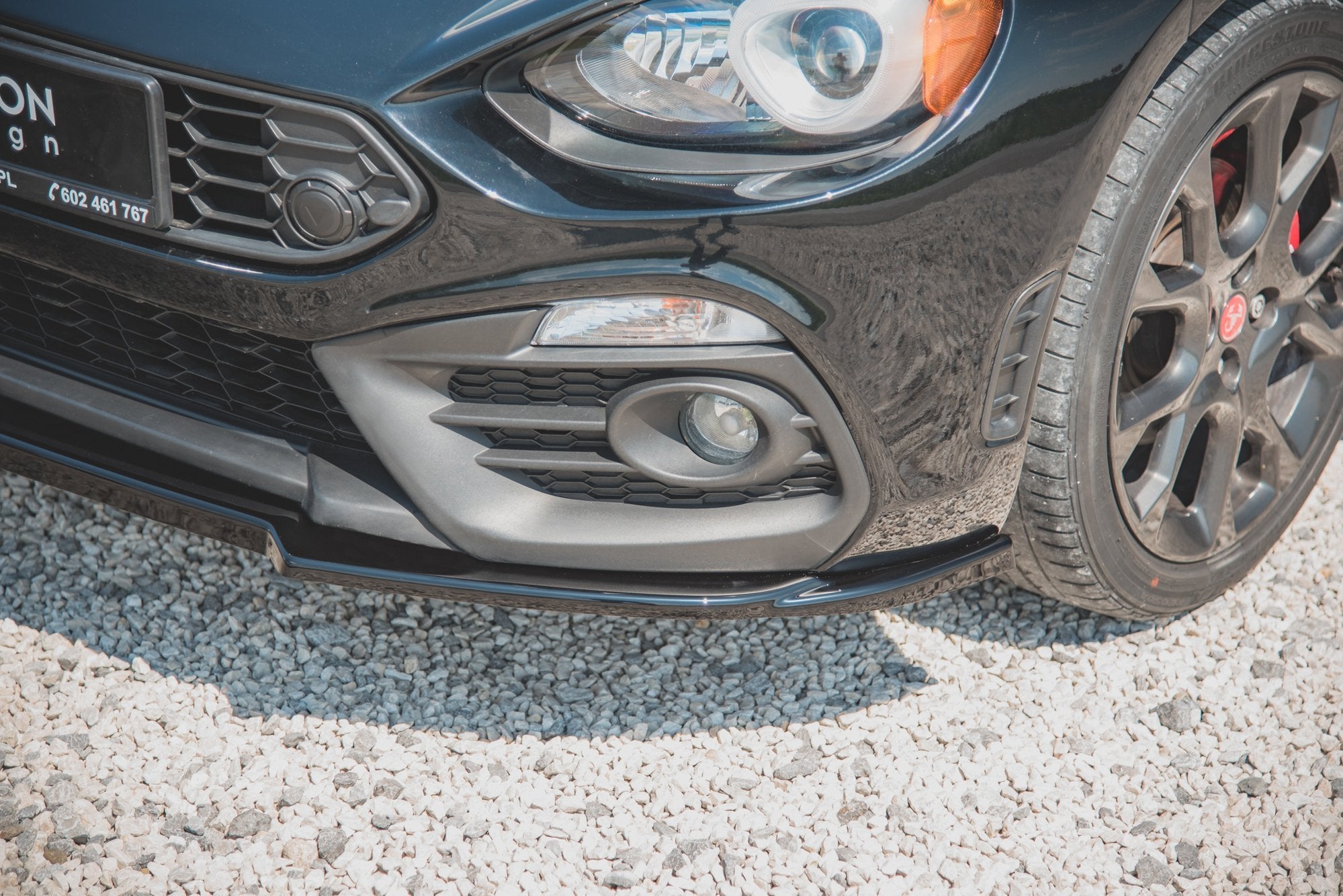 Maxton Design Street+ Spoilerlippe Front Ansatz passend für Abarth 124 Spider schwarz Hochglanz