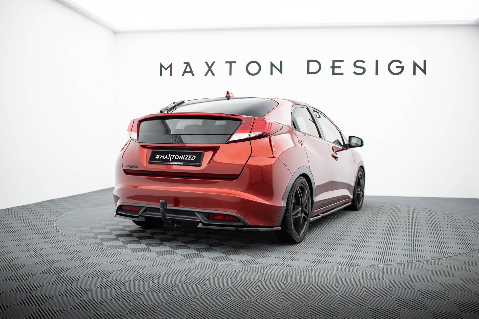 Maxton Design Heck Ansatz Flaps Diffusor passend für Honda Civic Hatchback Mk9 schwarz Hochglanz