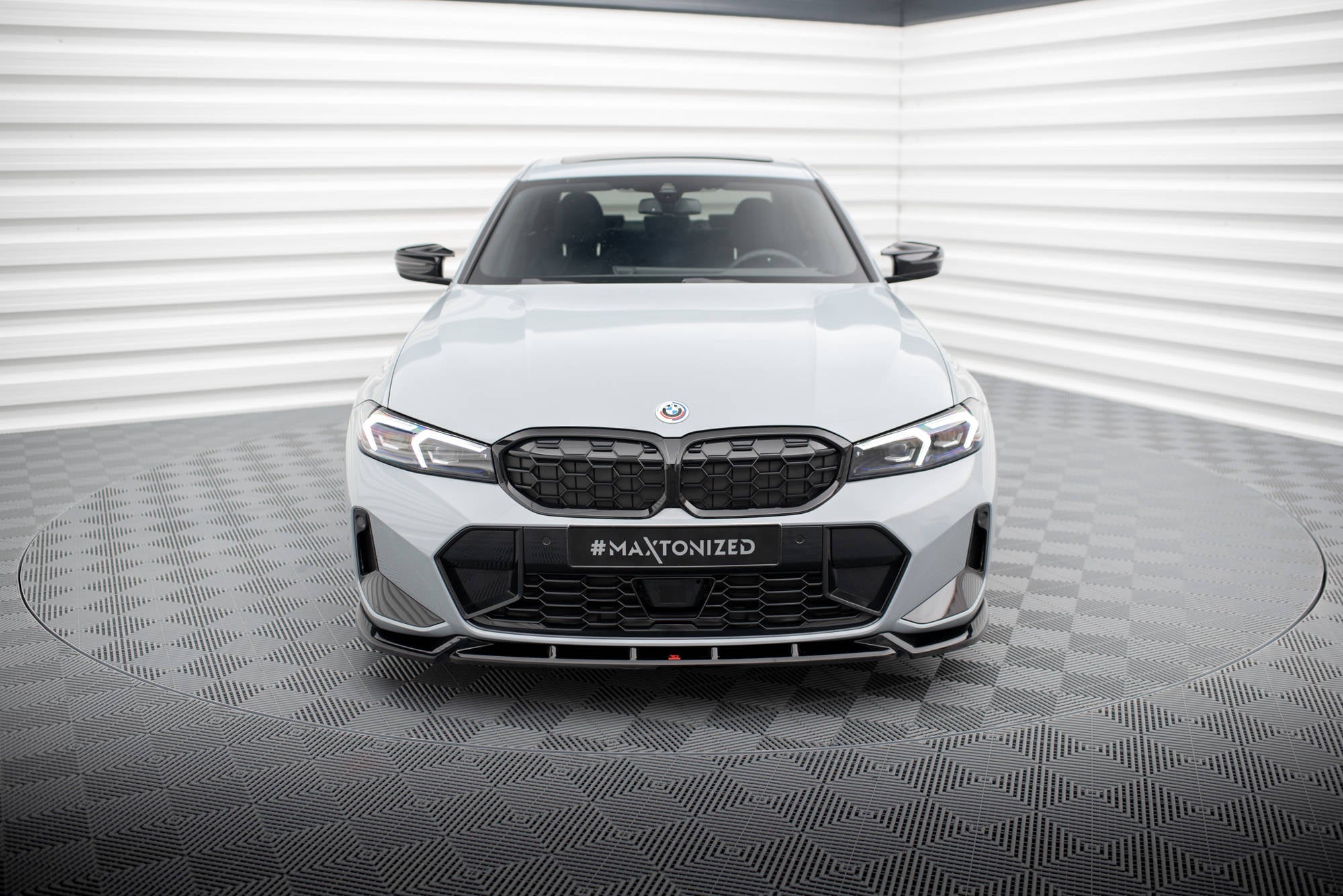 Maxton Design Street+ Spoilerlippe Front Ansatz V.1 passend für BMW 3er M340i / M-Paket G20 / G21 Facelift schwarz Hochglanz